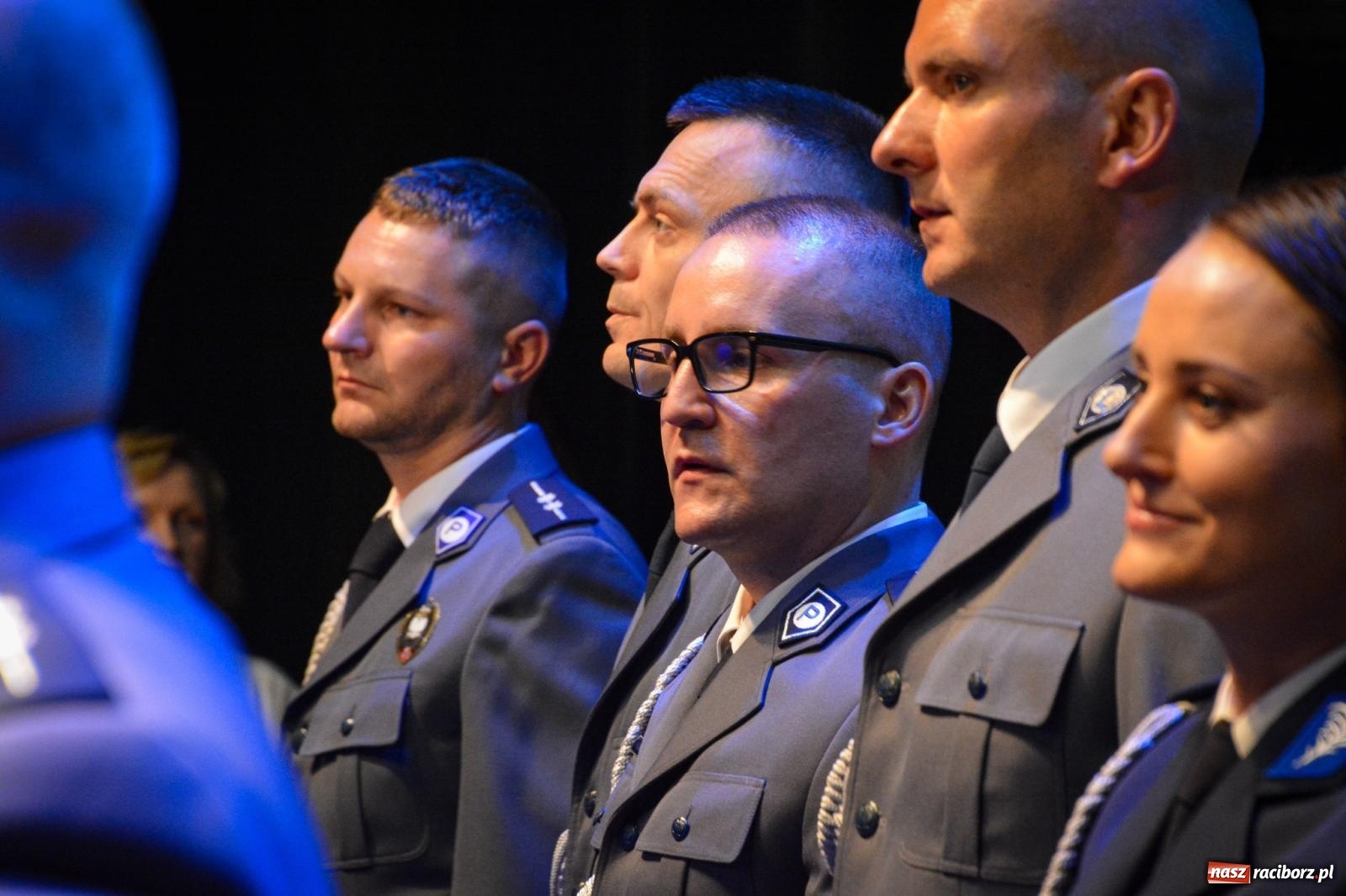 Zdjęcie w galerii na portalu naszraciborz.pl: Raciborskie obchody Święta Policji w 100-lecie służby kobiet – awanse, odznaczenia i podziękowania wiadomości z regionu