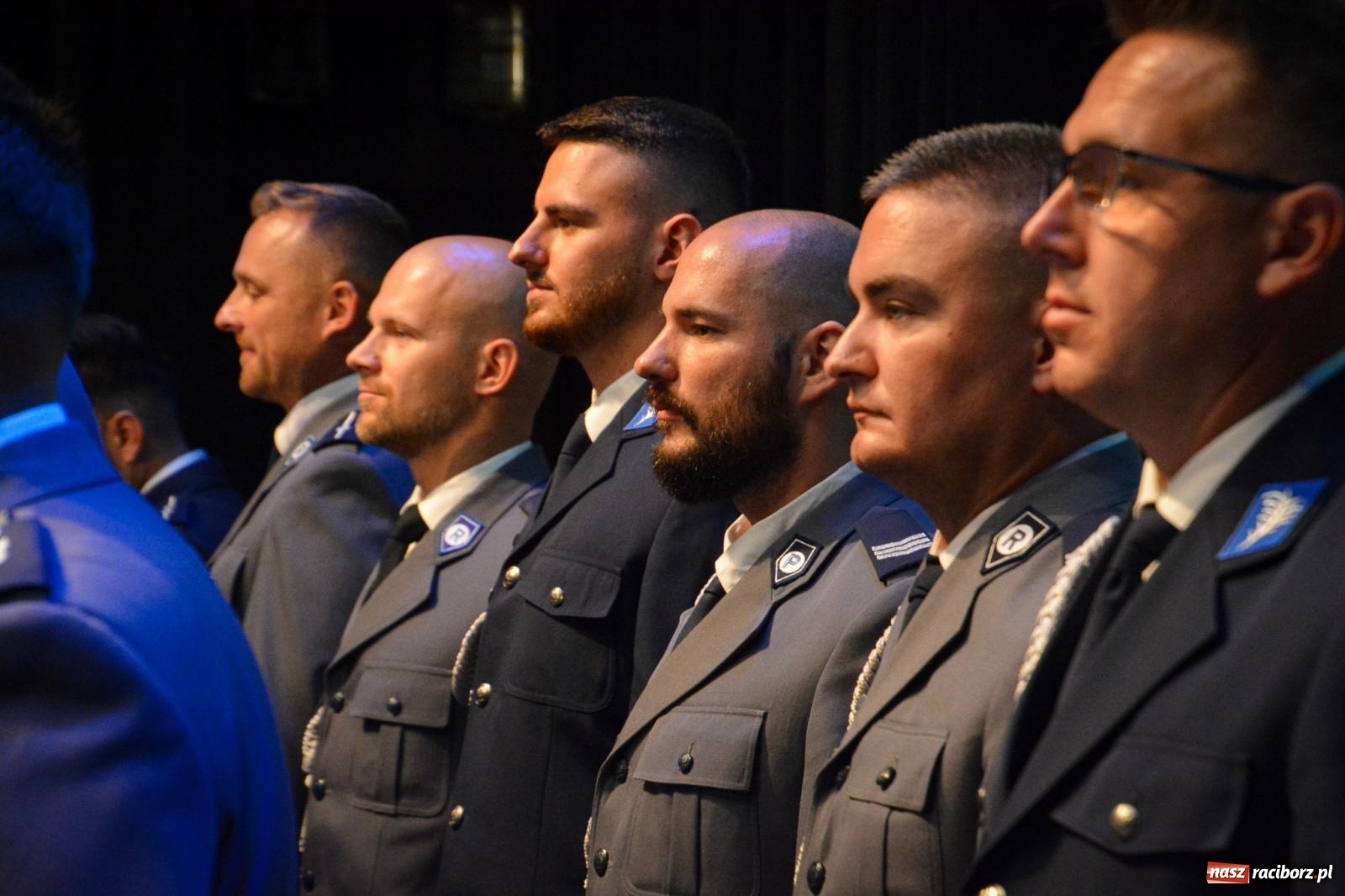 Zdjęcie w galerii na portalu naszraciborz.pl: Raciborskie obchody Święta Policji w 100-lecie służby kobiet – awanse, odznaczenia i podziękowania wiadomości z regionu