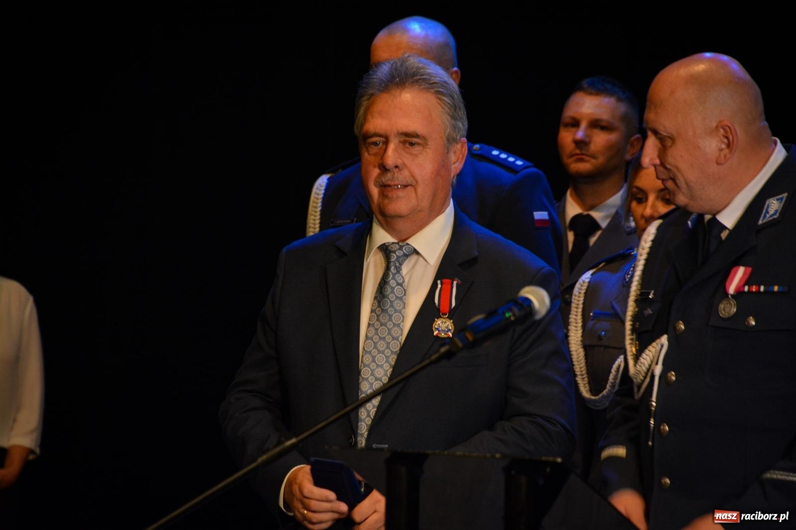 Zdjęcie w galerii na portalu naszraciborz.pl: Raciborskie obchody Święta Policji w 100-lecie służby kobiet – awanse, odznaczenia i podziękowania wiadomości z regionu