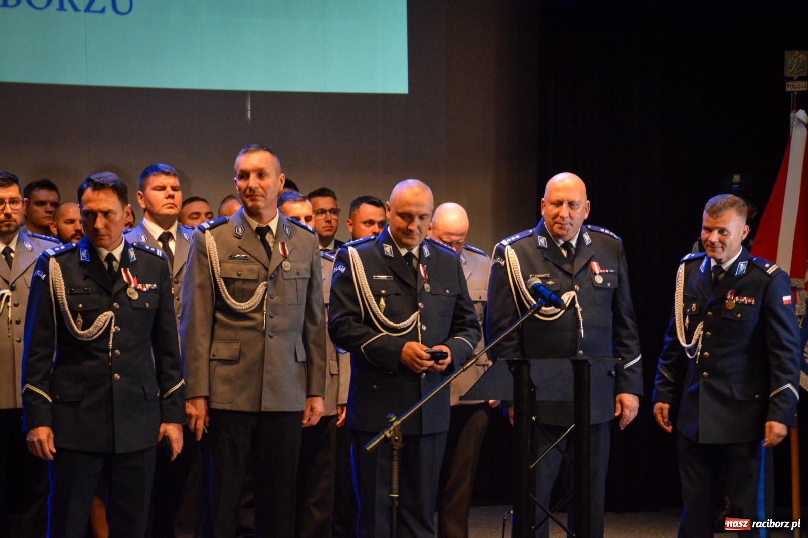 Zdjęcie w galerii na portalu naszraciborz.pl: Raciborskie obchody Święta Policji w 100-lecie służby kobiet – awanse, odznaczenia i podziękowania wiadomości z regionu