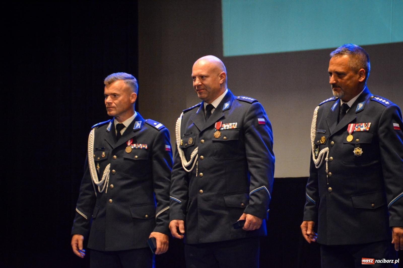 Zdjęcie w galerii na portalu naszraciborz.pl: Raciborskie obchody Święta Policji w 100-lecie służby kobiet – awanse, odznaczenia i podziękowania wiadomości z regionu