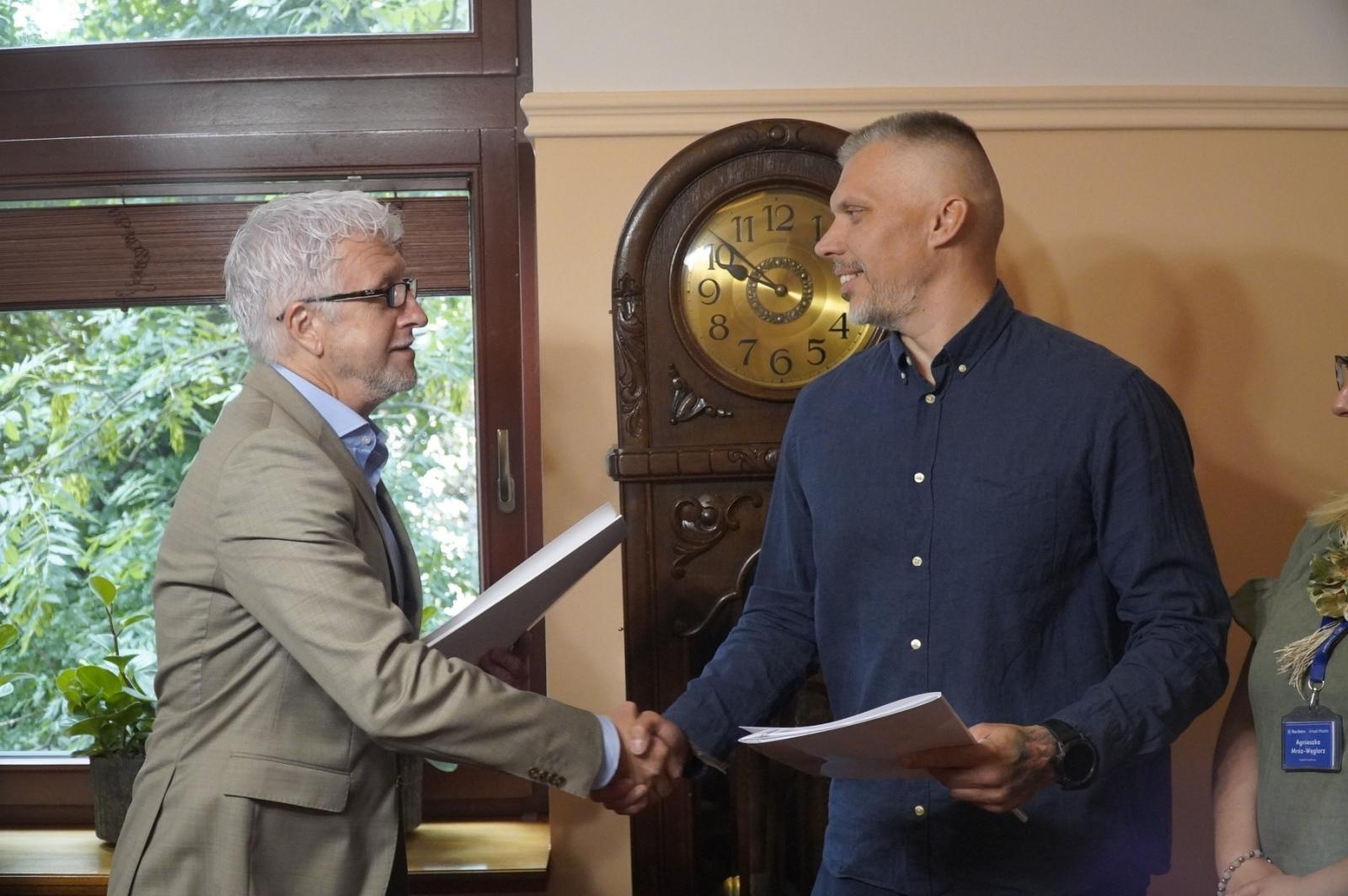 Zdjęcie w galerii na portalu naszraciborz.pl: Racibórz stawia na czyste powietrze – rusza wielka wymiana systemów grzewczych w lokalach komunalnych wiadomości z regionu