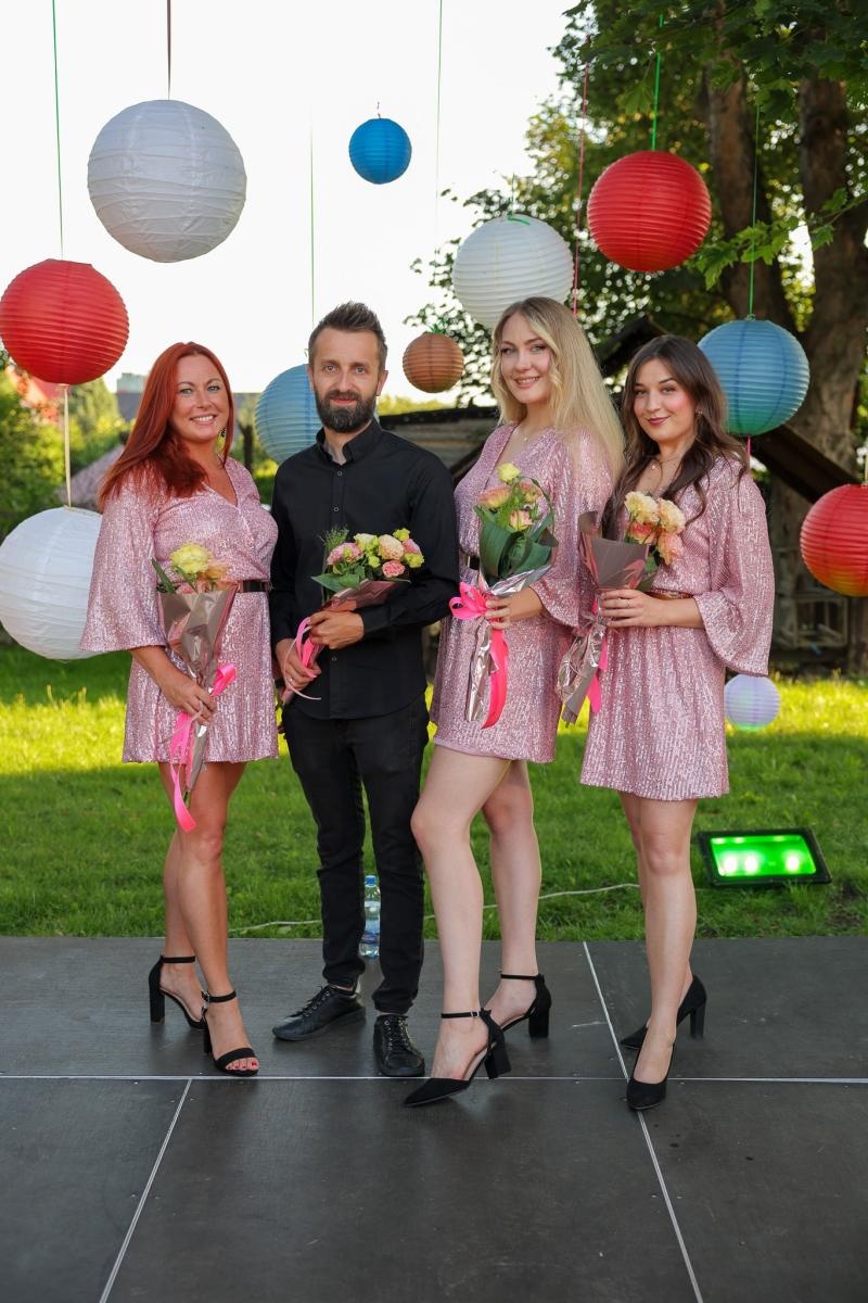 Zdjęcie w galerii na portalu naszraciborz.pl: Silesian Jazz Daughters i Adam Jarzmik oczarowali publiczność w Ogrodzie Kultury wiadomości z regionu