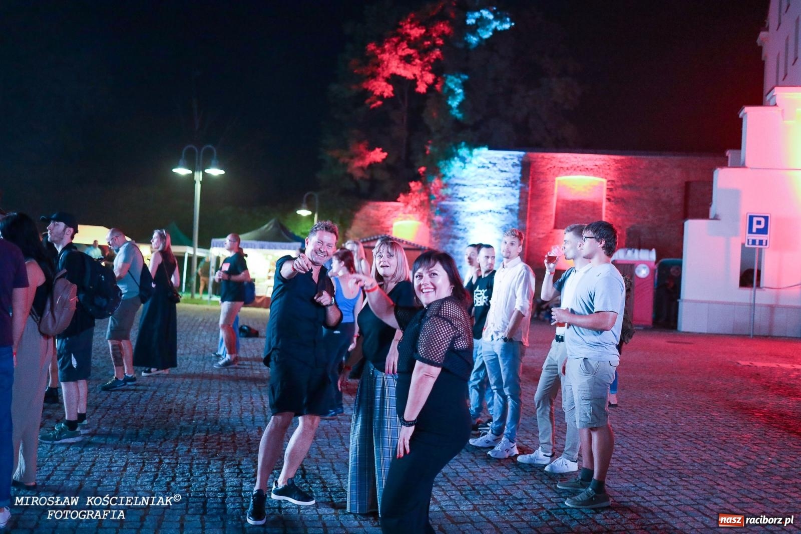 Zdjęcie w galerii na portalu naszraciborz.pl: Full Moon Festival rozświetlił Zamek Piastowski – relacja dzień drugi [FOTO i WIDEO] wiadomości z regionu