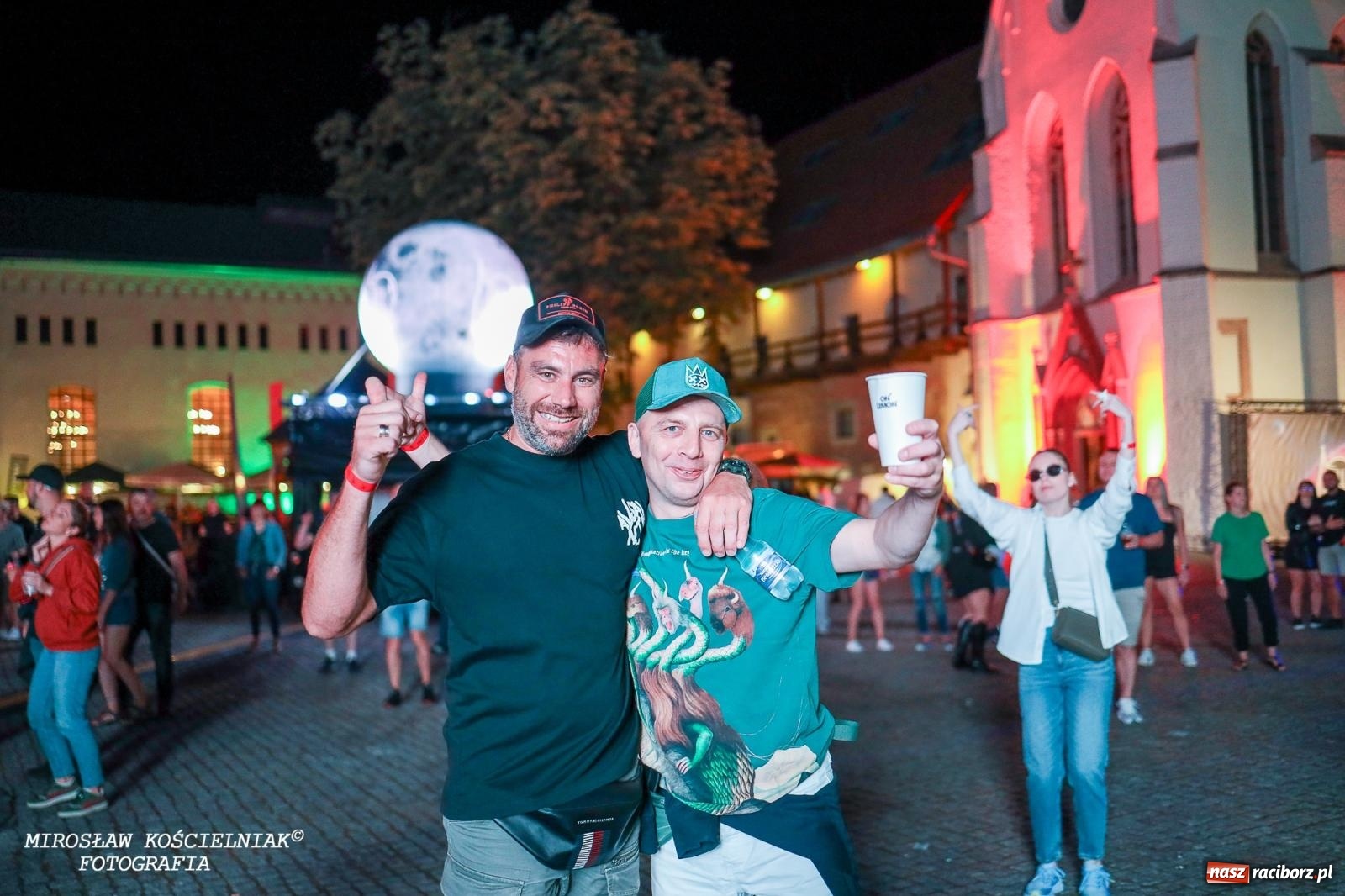 Zdjęcie w galerii na portalu naszraciborz.pl: Full Moon Festival rozświetlił Zamek Piastowski – relacja dzień drugi [FOTO i WIDEO] wiadomości z regionu
