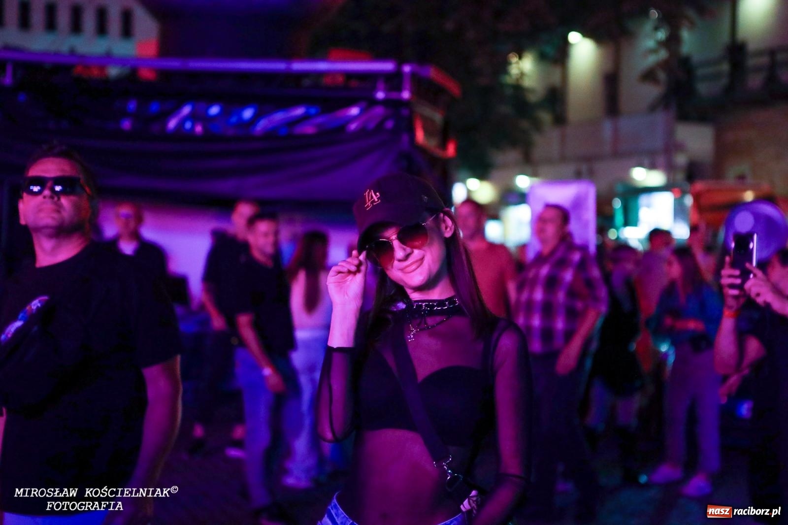 Zdjęcie w galerii na portalu naszraciborz.pl: Full Moon Festival rozświetlił Zamek Piastowski – relacja dzień drugi [FOTO i WIDEO] wiadomości z regionu