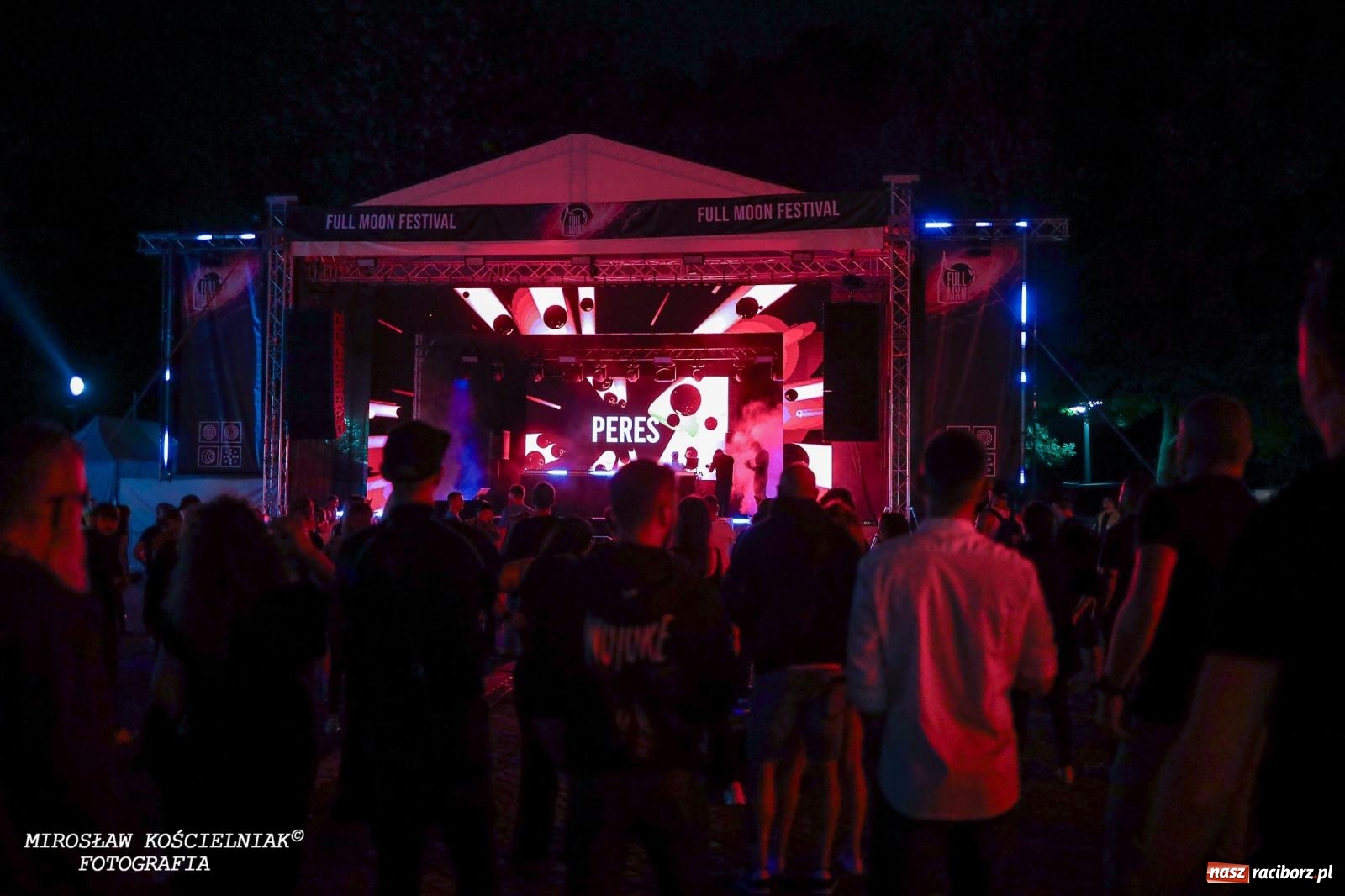 Zdjęcie w galerii na portalu naszraciborz.pl: Full Moon Festival rozświetlił Zamek Piastowski – relacja dzień drugi [FOTO i WIDEO] wiadomości z regionu