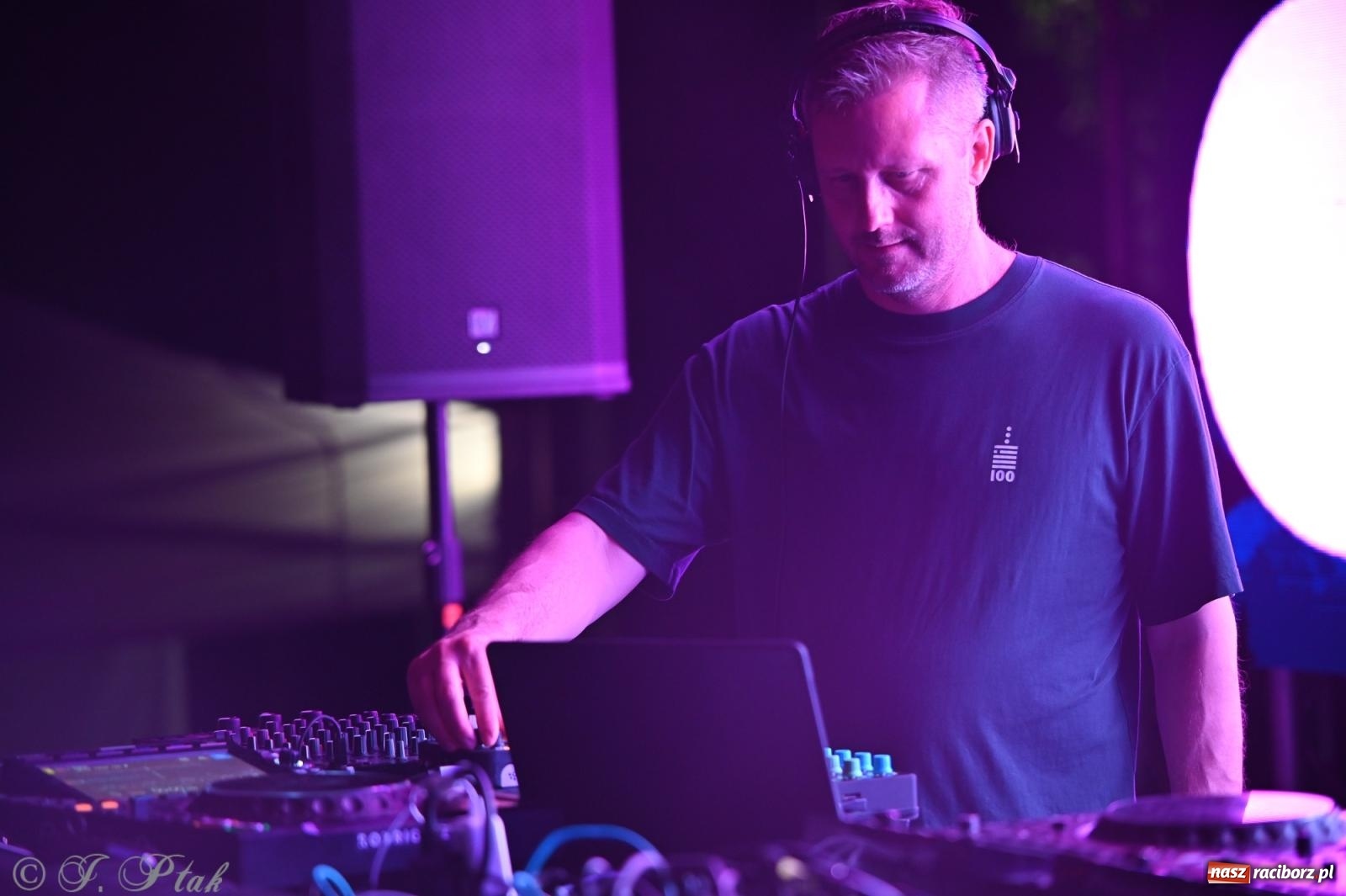 Zdjęcie w galerii na portalu naszraciborz.pl: Full Moon Festival rozświetlił Zamek Piastowski – relacja dzień drugi [FOTO i WIDEO] wiadomości z regionu