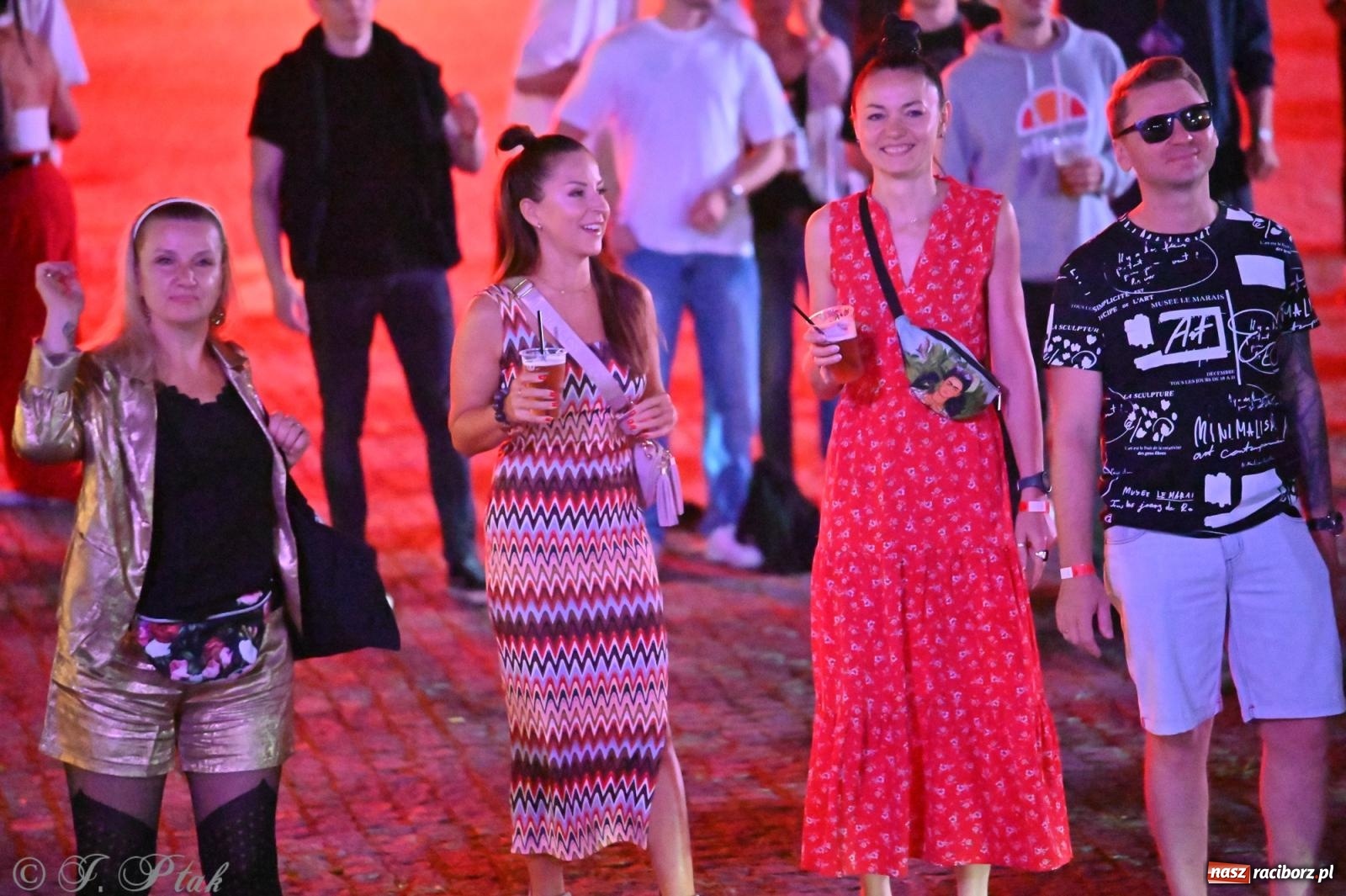 Zdjęcie w galerii na portalu naszraciborz.pl: Full Moon Festival rozświetlił Zamek Piastowski – relacja dzień drugi [FOTO i WIDEO] wiadomości z regionu