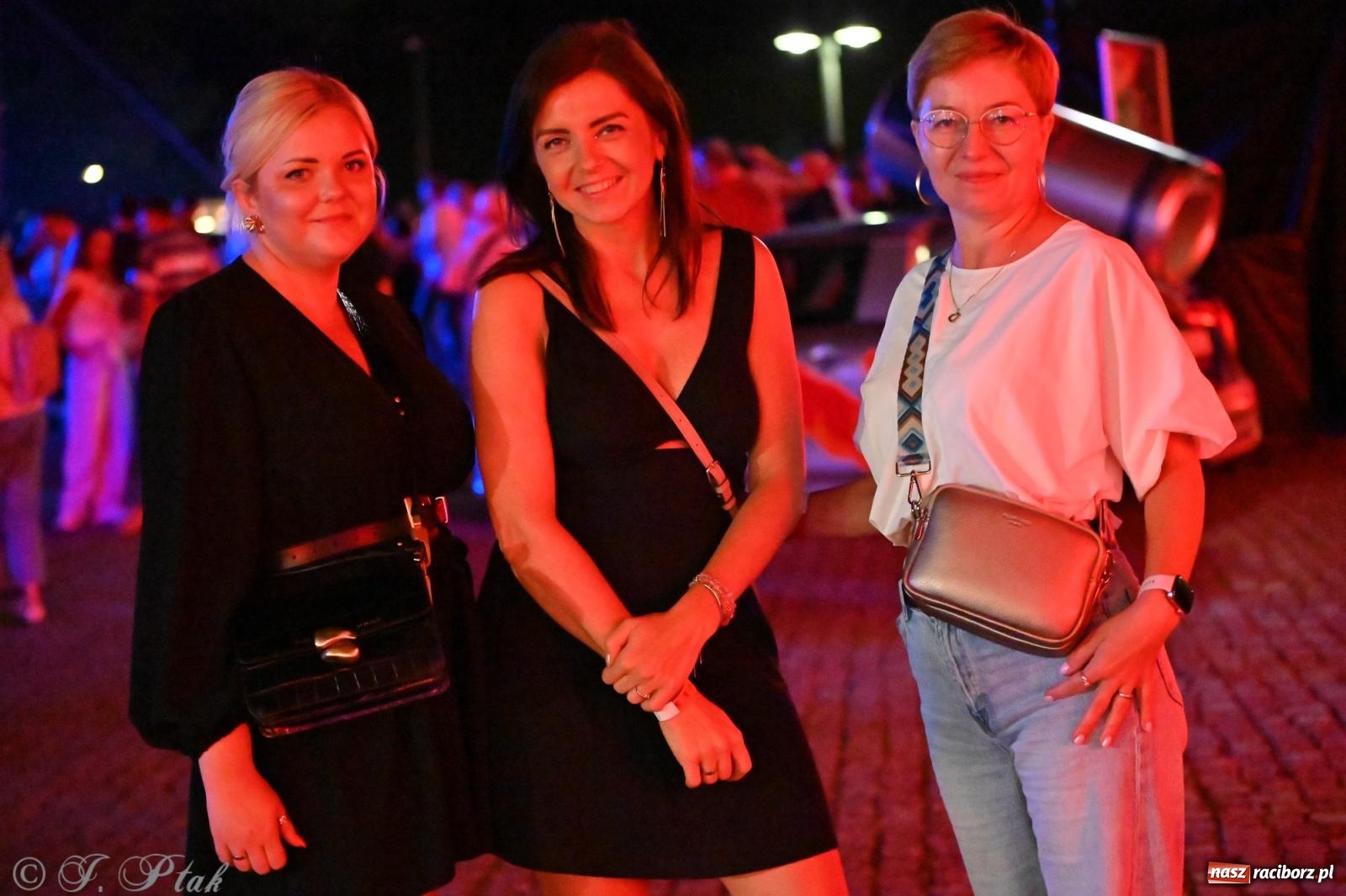 Zdjęcie w galerii na portalu naszraciborz.pl: Full Moon Festival rozświetlił Zamek Piastowski – relacja dzień drugi [FOTO i WIDEO] wiadomości z regionu