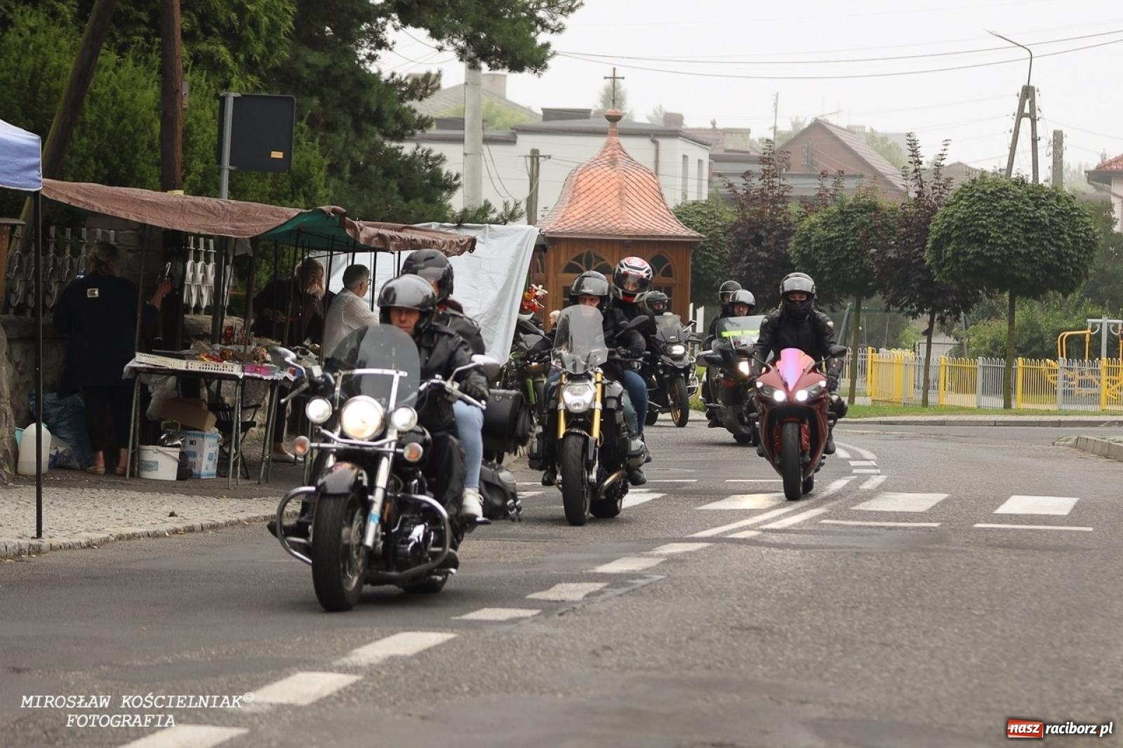 Zdjęcie w galerii na portalu naszraciborz.pl: Motozlot ku czci św. Krzysztofa w Pogrzebieniu – tradycja, pasja i błogosławieństwo na drogę [FOTO i WIDEO] wiadomości z regionu