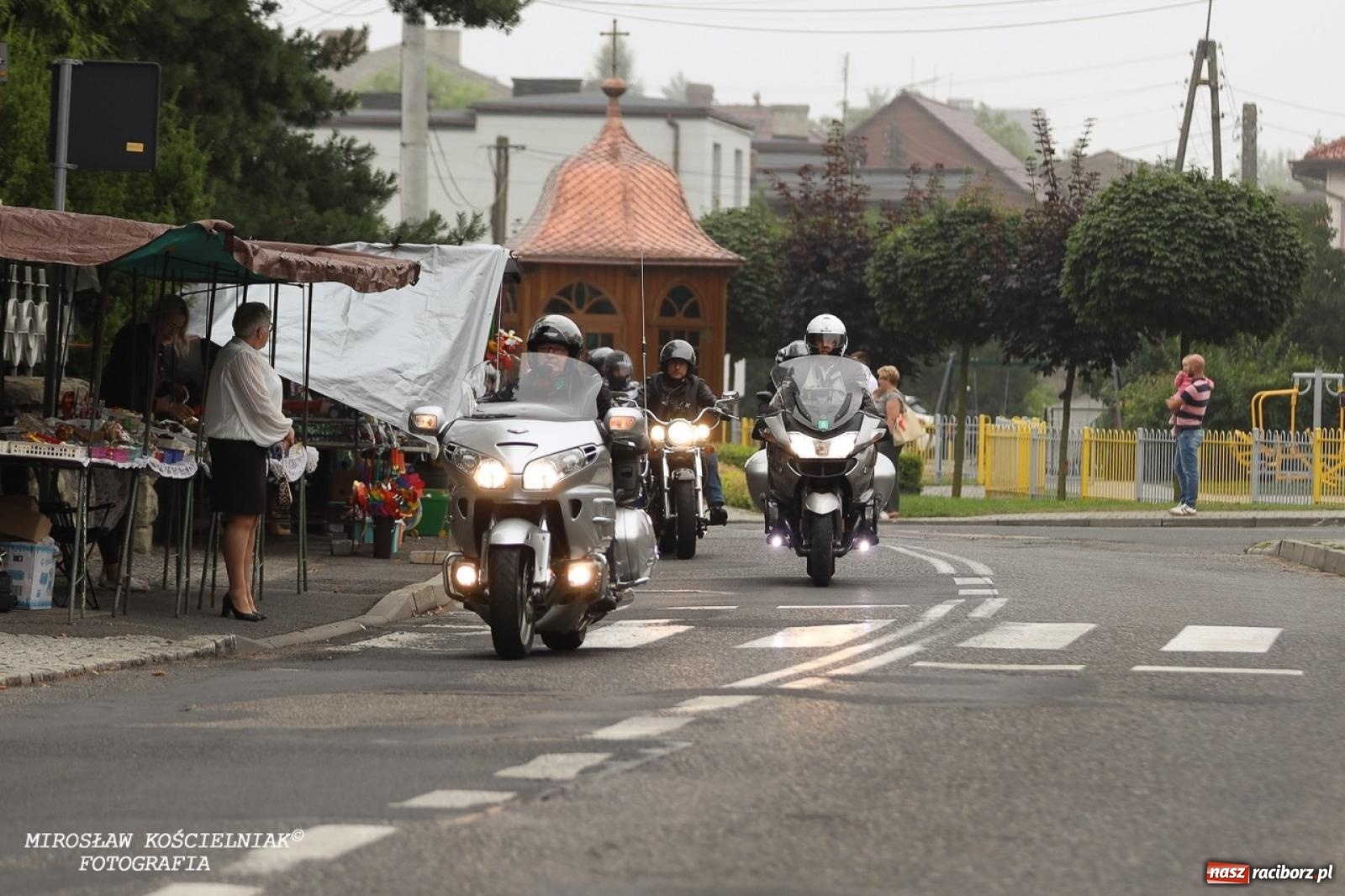 Zdjęcie w galerii na portalu naszraciborz.pl: Motozlot ku czci św. Krzysztofa w Pogrzebieniu – tradycja, pasja i błogosławieństwo na drogę [FOTO i WIDEO] wiadomości z regionu