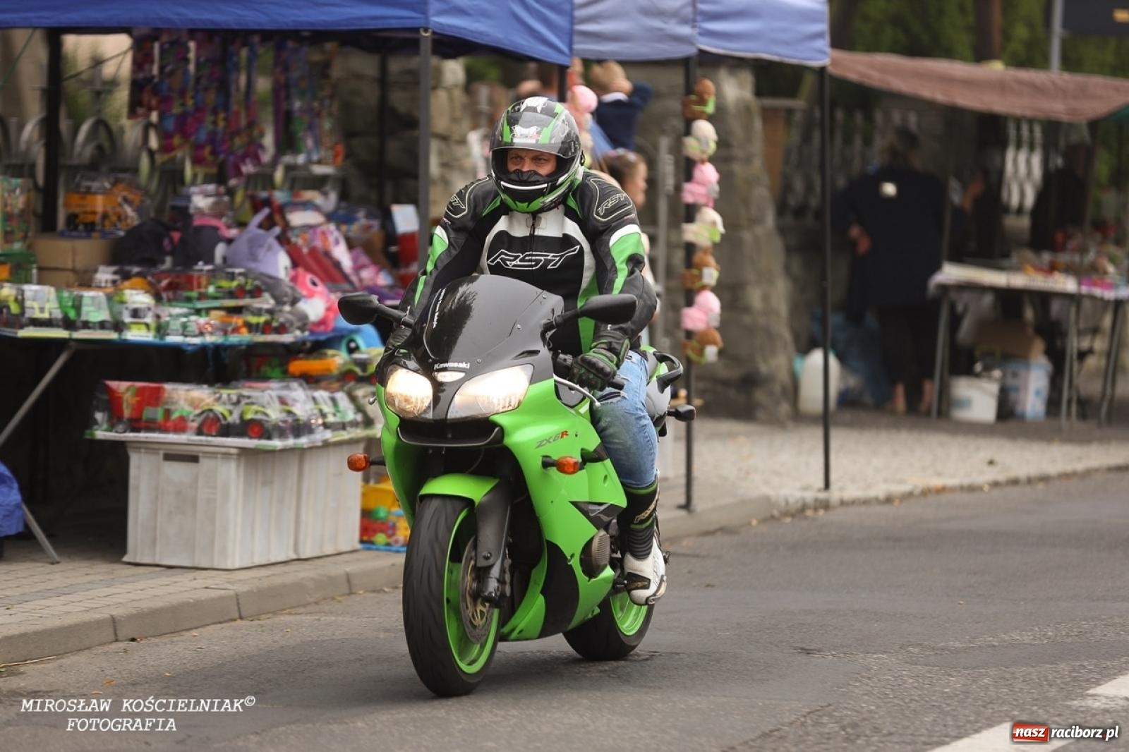 Zdjęcie w galerii na portalu naszraciborz.pl: Motozlot ku czci św. Krzysztofa w Pogrzebieniu – tradycja, pasja i błogosławieństwo na drogę [FOTO i WIDEO] wiadomości z regionu