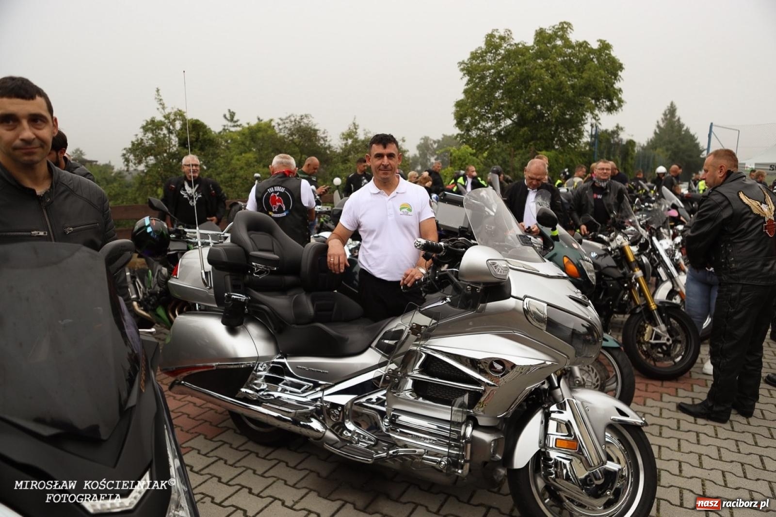 Zdjęcie w galerii na portalu naszraciborz.pl: Motozlot ku czci św. Krzysztofa w Pogrzebieniu – tradycja, pasja i błogosławieństwo na drogę [FOTO i WIDEO] wiadomości z regionu