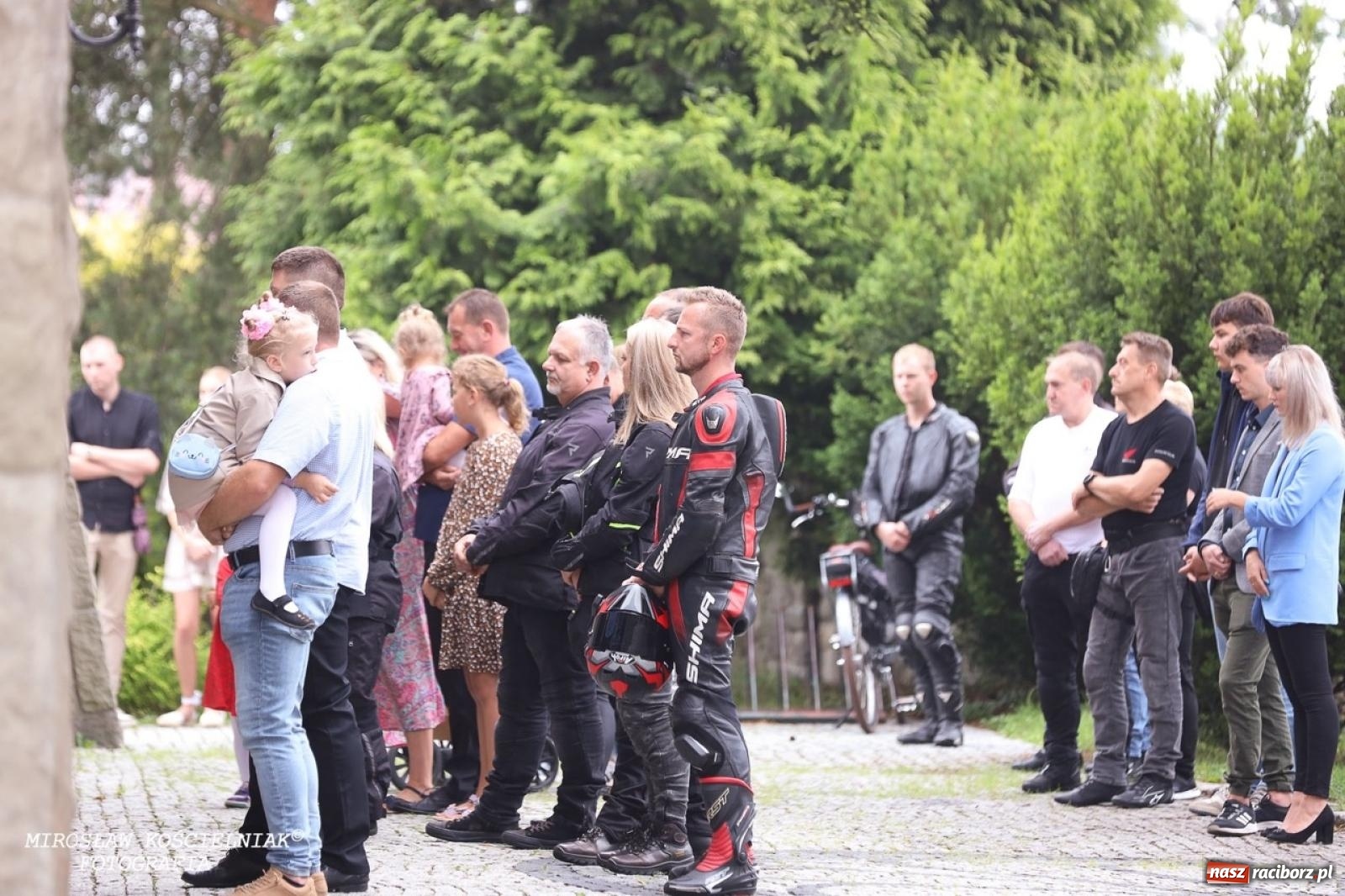 Zdjęcie w galerii na portalu naszraciborz.pl: Motozlot ku czci św. Krzysztofa w Pogrzebieniu – tradycja, pasja i błogosławieństwo na drogę [FOTO i WIDEO] wiadomości z regionu