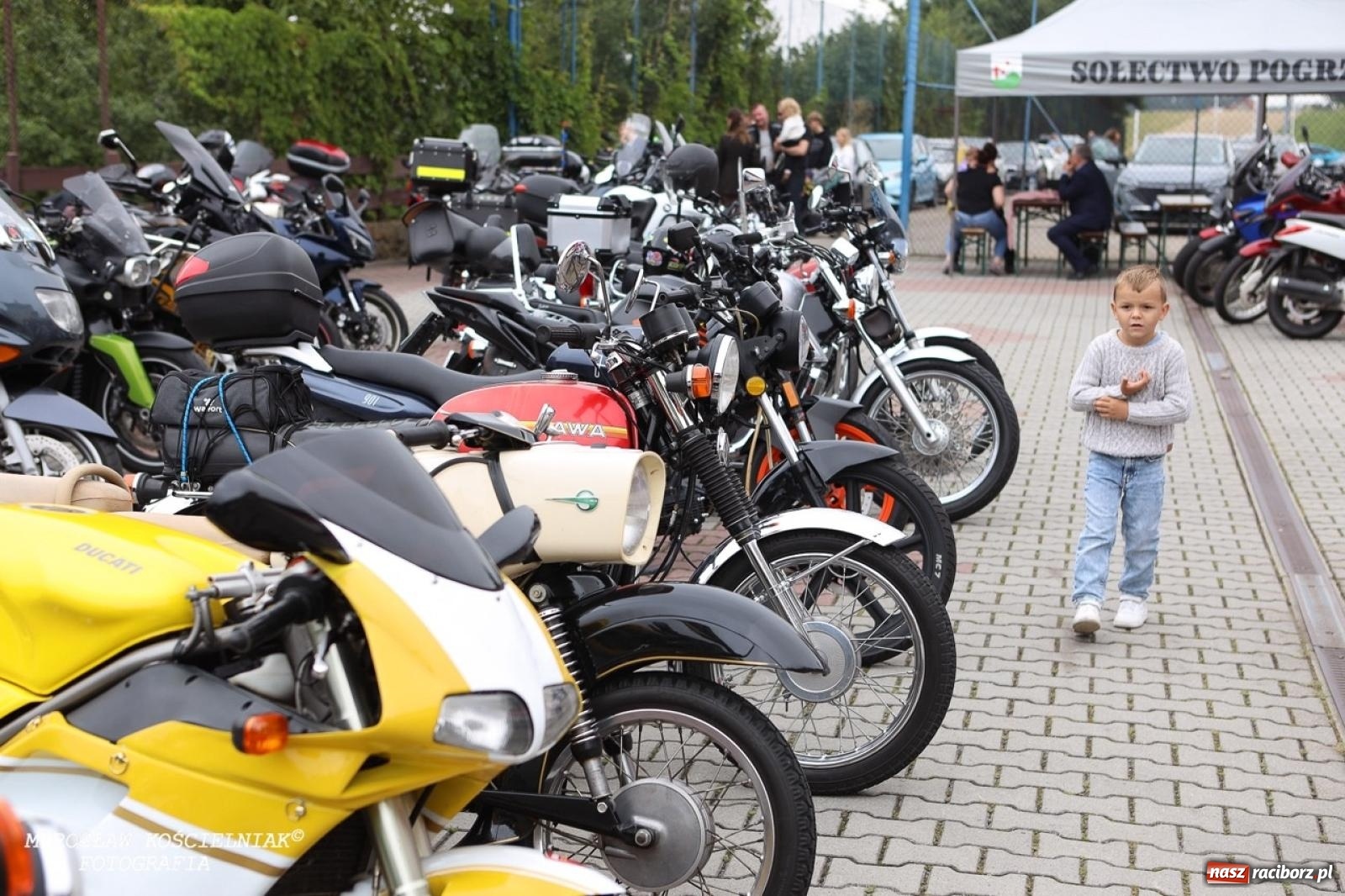 Zdjęcie w galerii na portalu naszraciborz.pl: Motozlot ku czci św. Krzysztofa w Pogrzebieniu – tradycja, pasja i błogosławieństwo na drogę [FOTO i WIDEO] wiadomości z regionu
