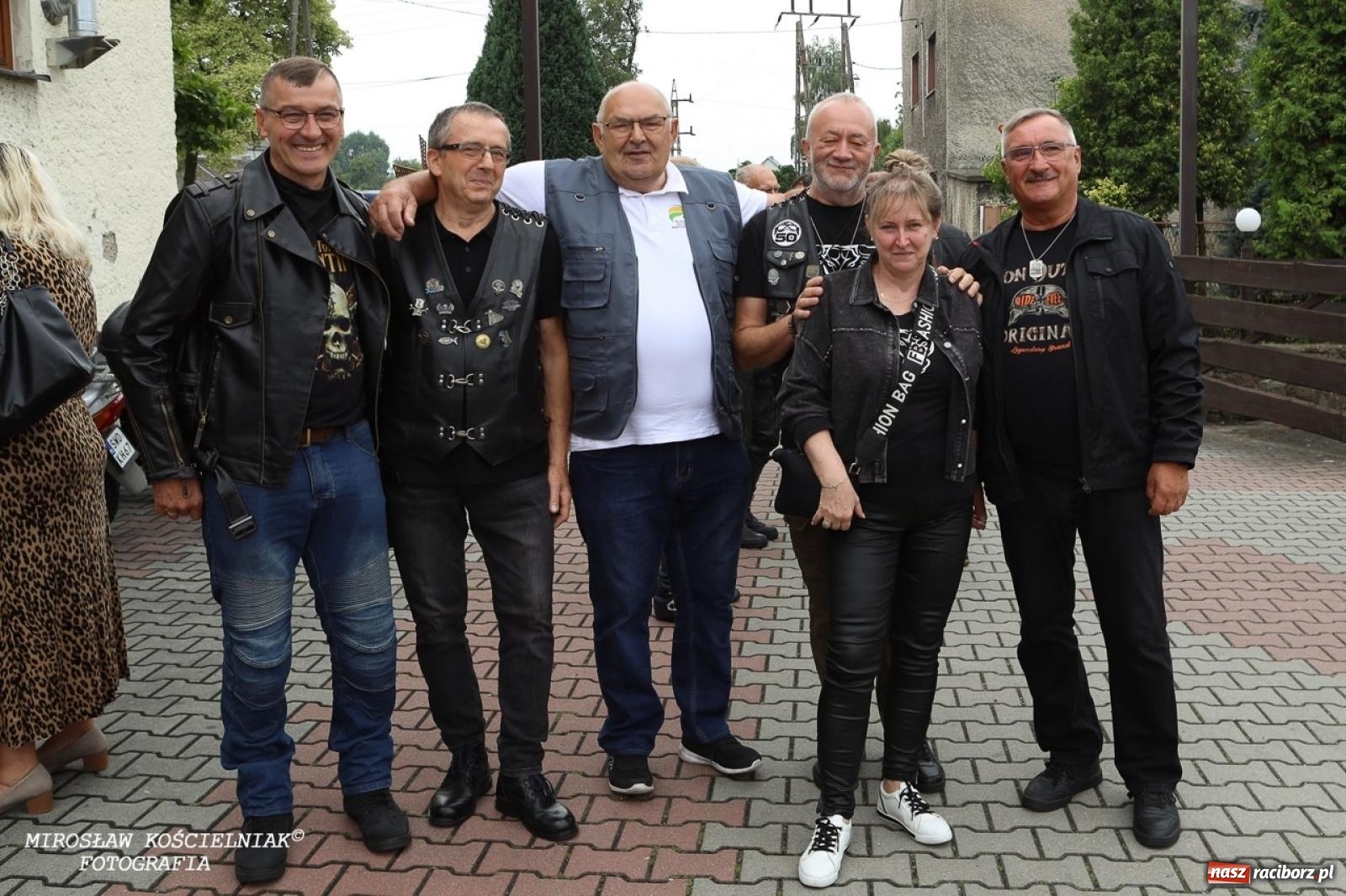 Zdjęcie w galerii na portalu naszraciborz.pl: Motozlot ku czci św. Krzysztofa w Pogrzebieniu – tradycja, pasja i błogosławieństwo na drogę [FOTO i WIDEO] wiadomości z regionu