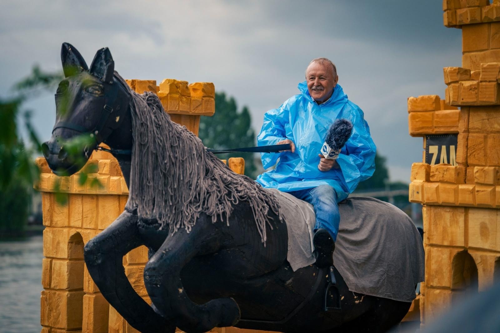 Zdjęcie w galerii na portalu naszraciborz.pl: Raciborzanie najlepsi w kraju! Sukces na Mistrzostwach Polski w Pływaniu na Byle Czym wiadomości z regionu