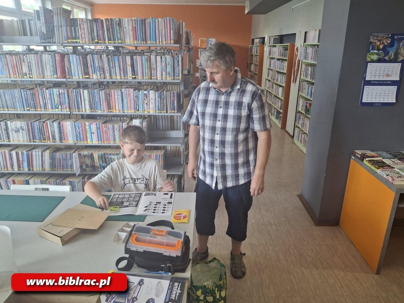 Zdjęcie w galerii na portalu naszraciborz.pl: Z Disneyem dookoła świata – wakacyjne przygody w bibliotecznych filiach wiadomości z regionu