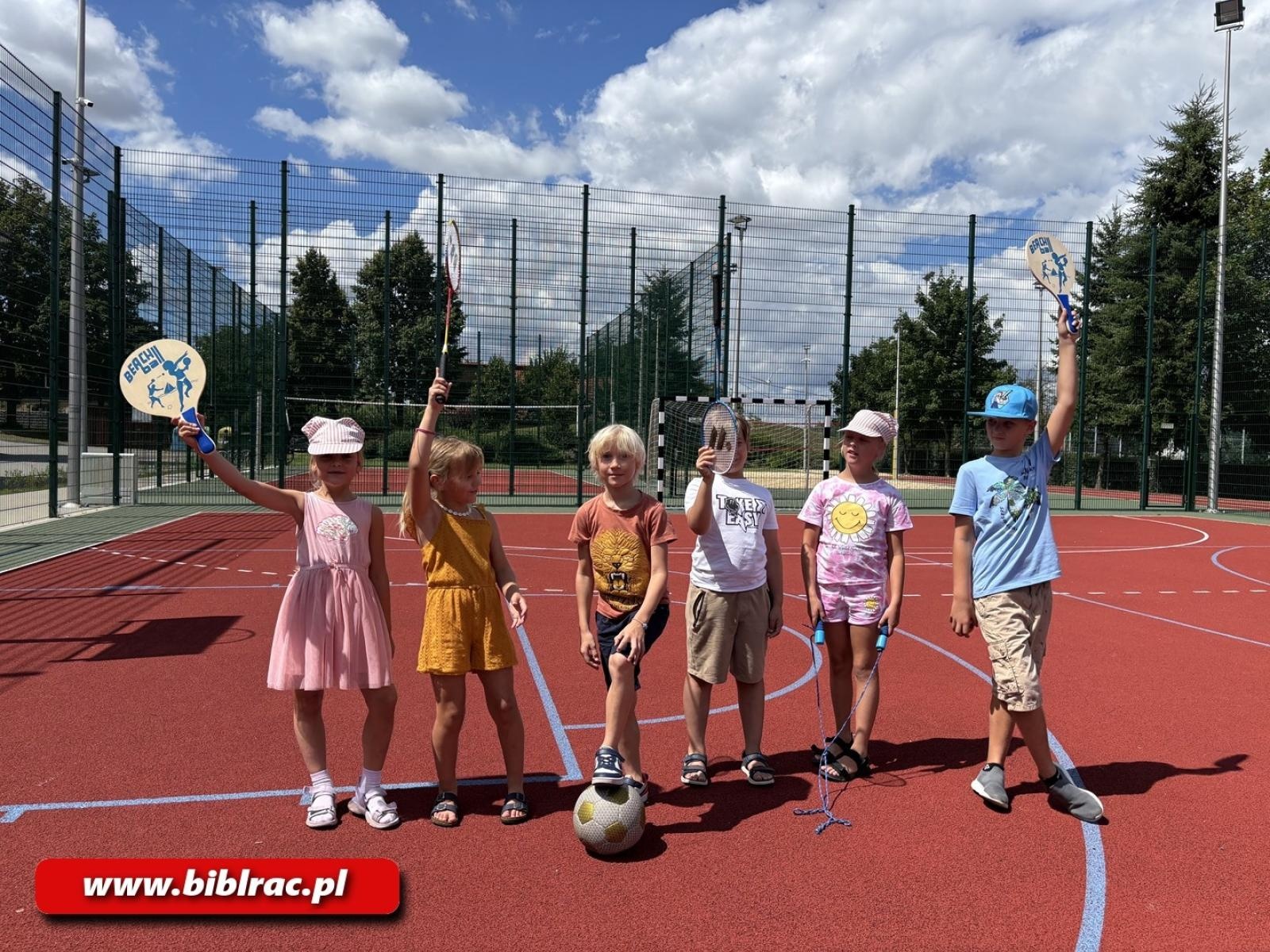 Zdjęcie w galerii na portalu naszraciborz.pl: Z Disneyem dookoła świata – wakacyjne przygody w bibliotecznych filiach wiadomości z regionu