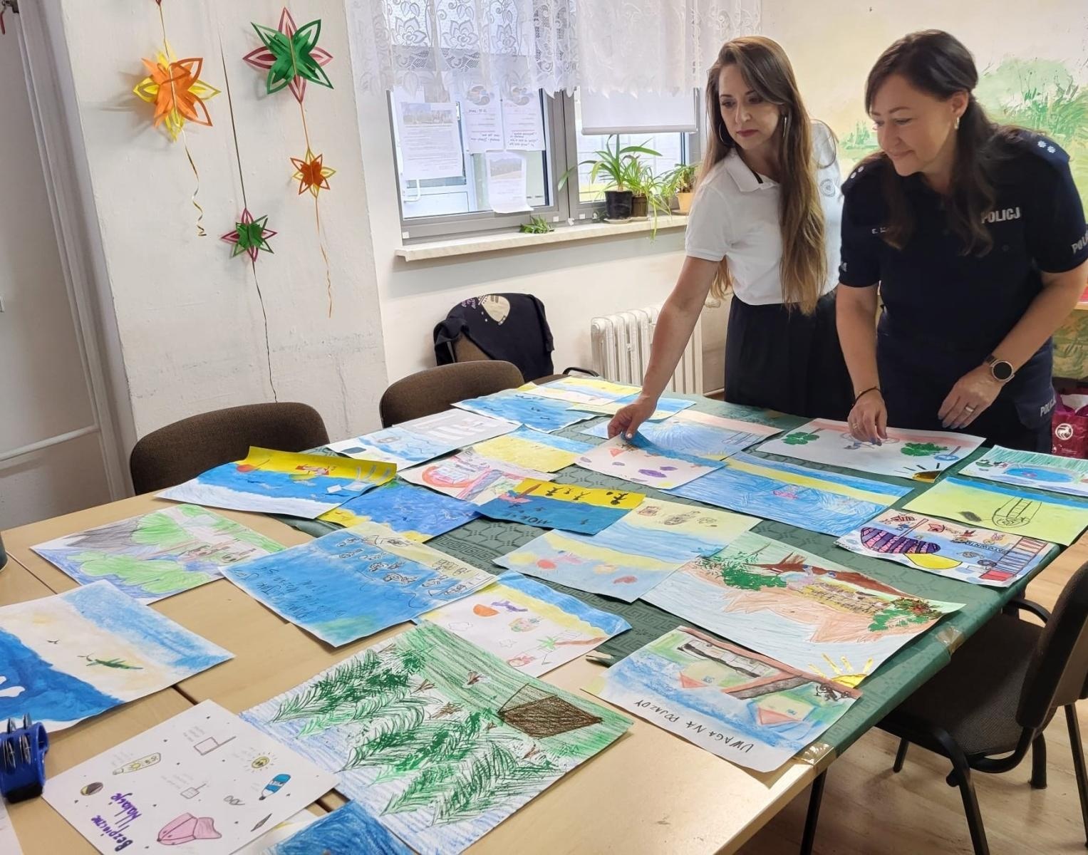 Zdjęcie w galerii na portalu naszraciborz.pl: Bezpieczne wakacje oczami dzieci – PSSE rozstrzygnęła konkurs wiadomości z regionu