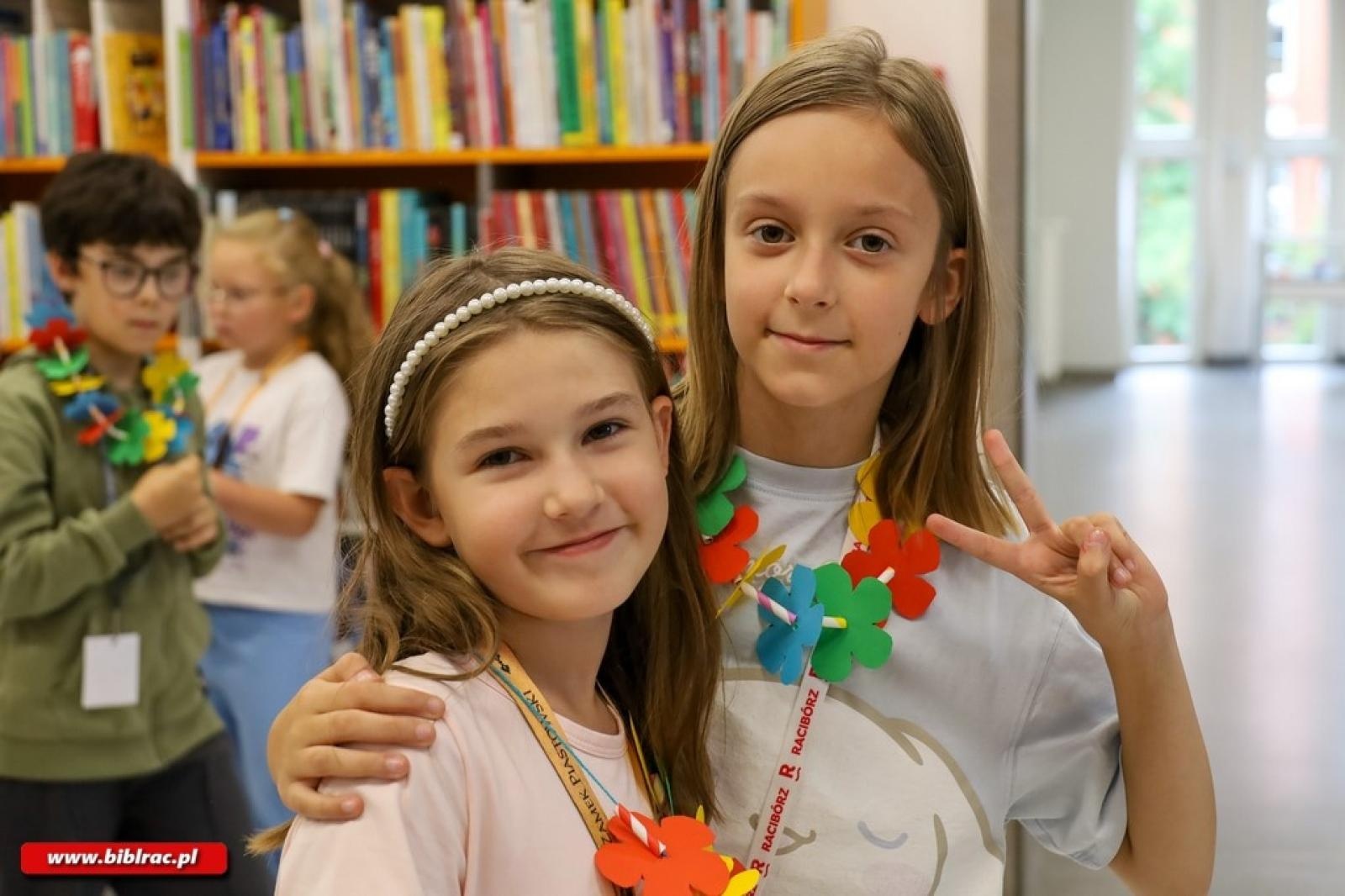 Zdjęcie w galerii na portalu naszraciborz.pl: Z Disneyem dookoła świata. Aloha z biblioteki! wiadomości z regionu