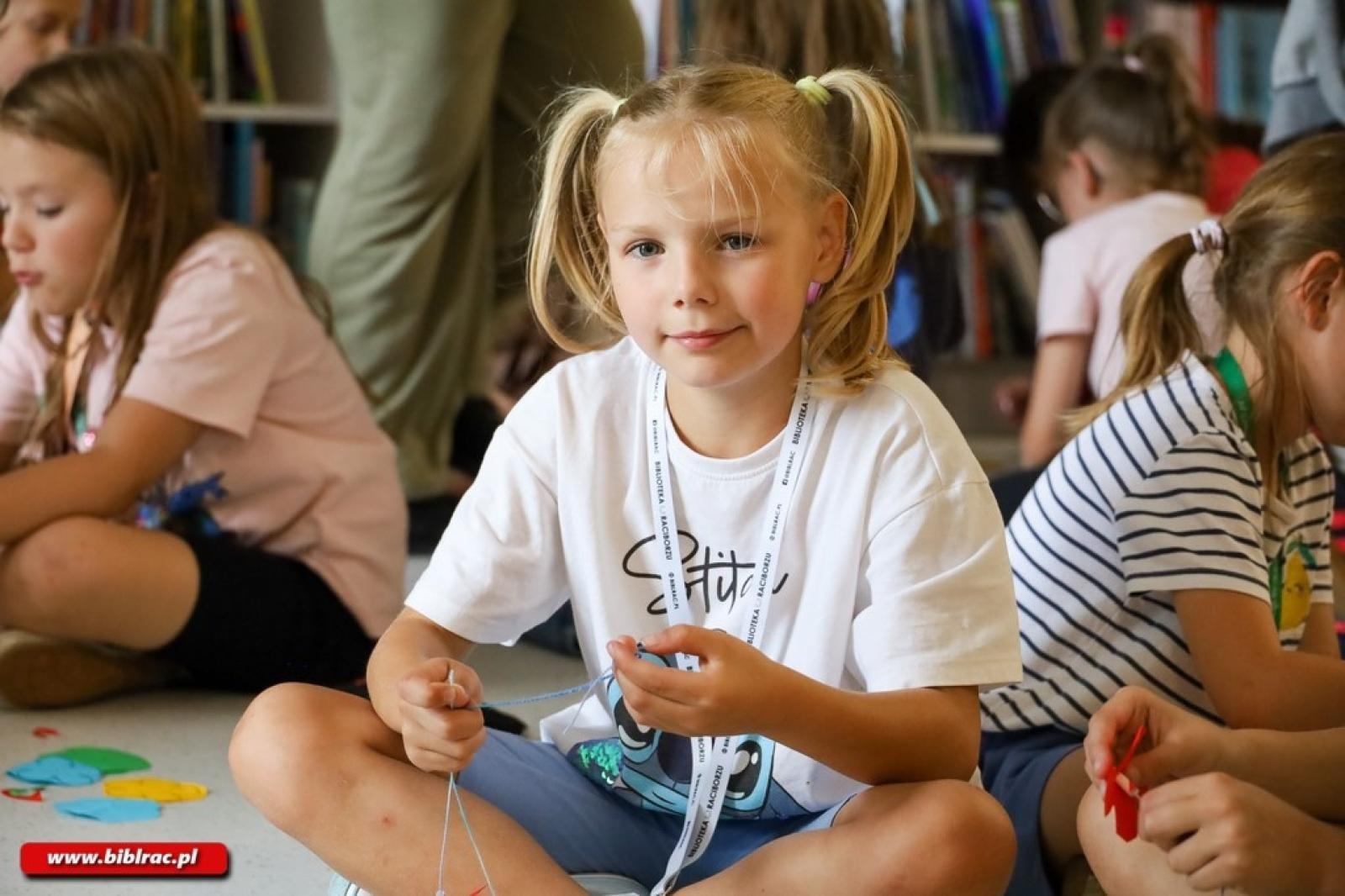 Zdjęcie w galerii na portalu naszraciborz.pl: Z Disneyem dookoła świata. Aloha z biblioteki! wiadomości z regionu