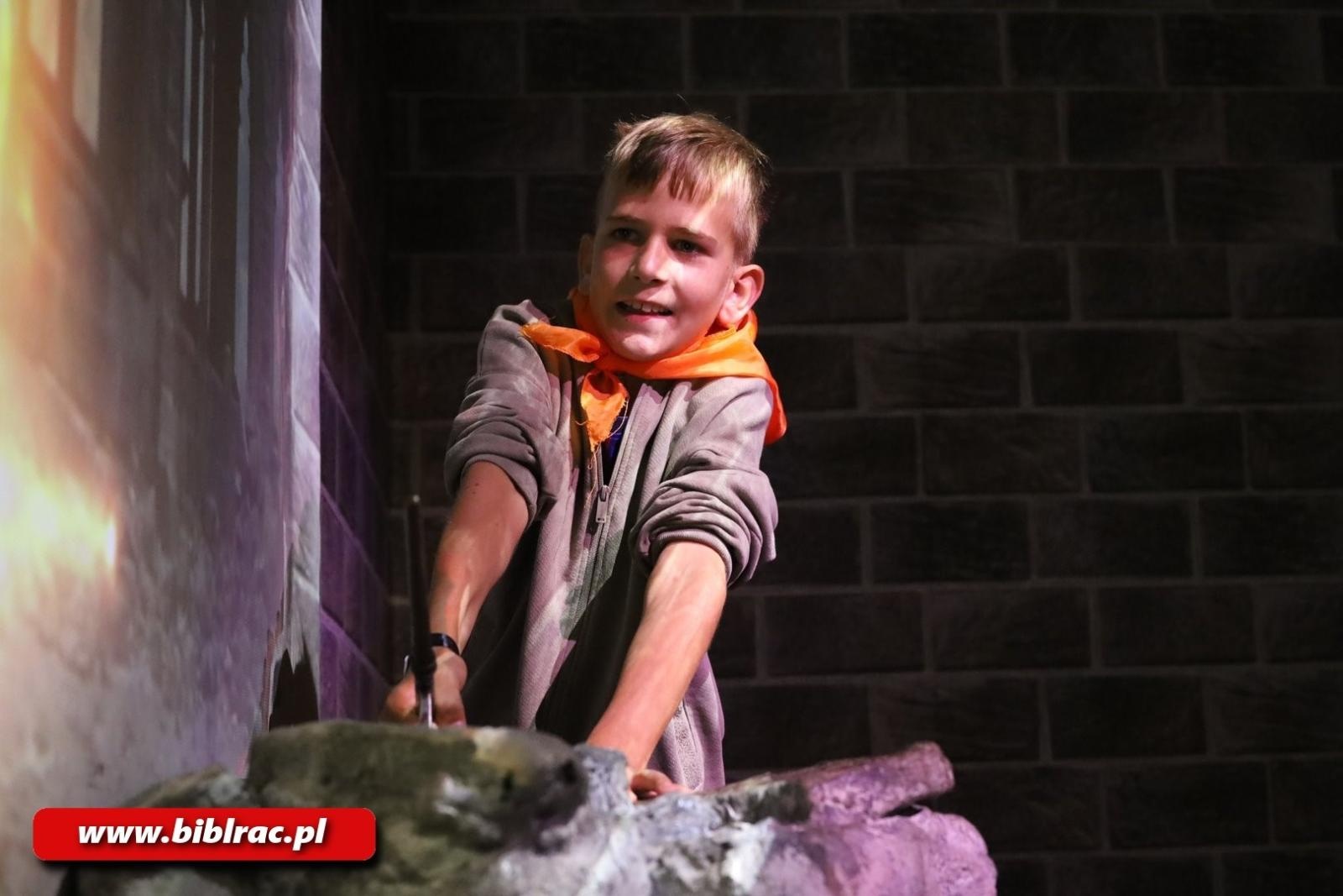 Zdjęcie w galerii na portalu naszraciborz.pl: Magiczna podróż do świata Harry’ego Pottera – relacja z wyjazdu w ramach Lata z Biblioteką wiadomości z regionu