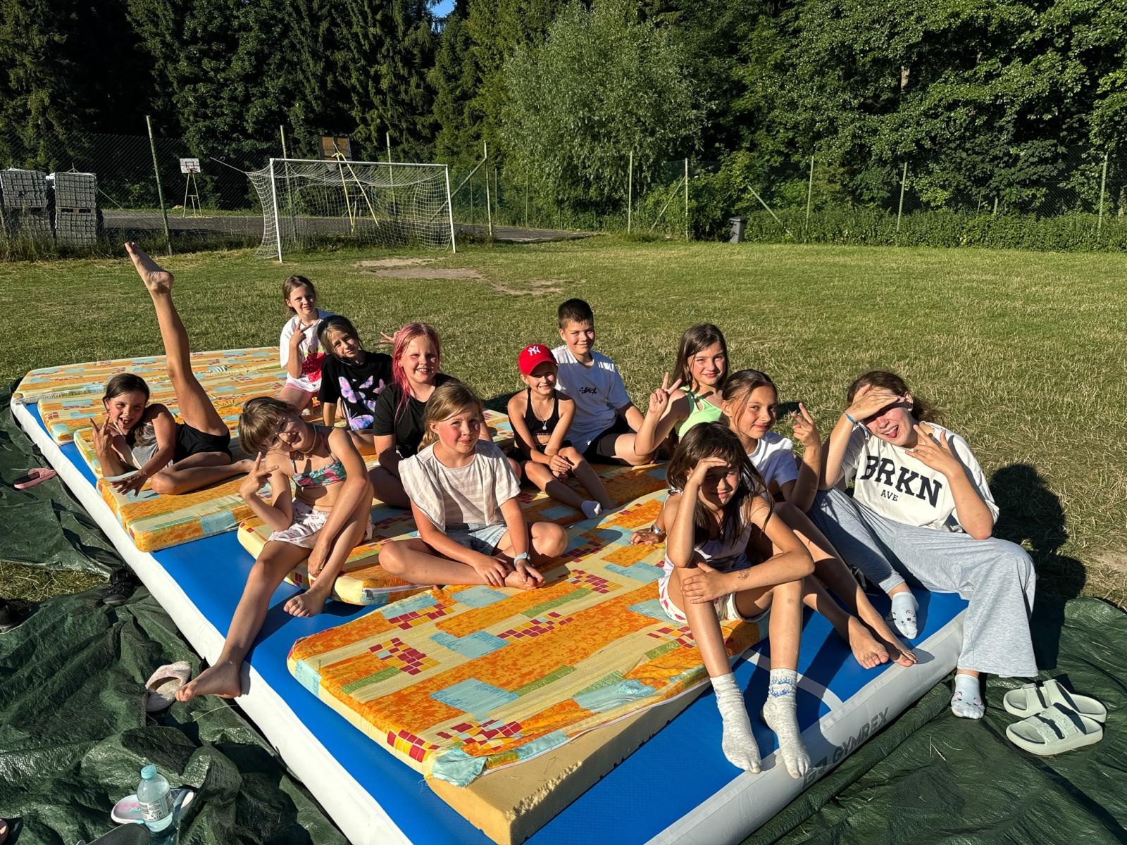 Zdjęcie w galerii na portalu naszraciborz.pl: Potańcówka w Parku Roth na BIS! Raciborskie Centrum Kultury podsumowało polsko-czeski projekt INTERREG wiadomości z regionu