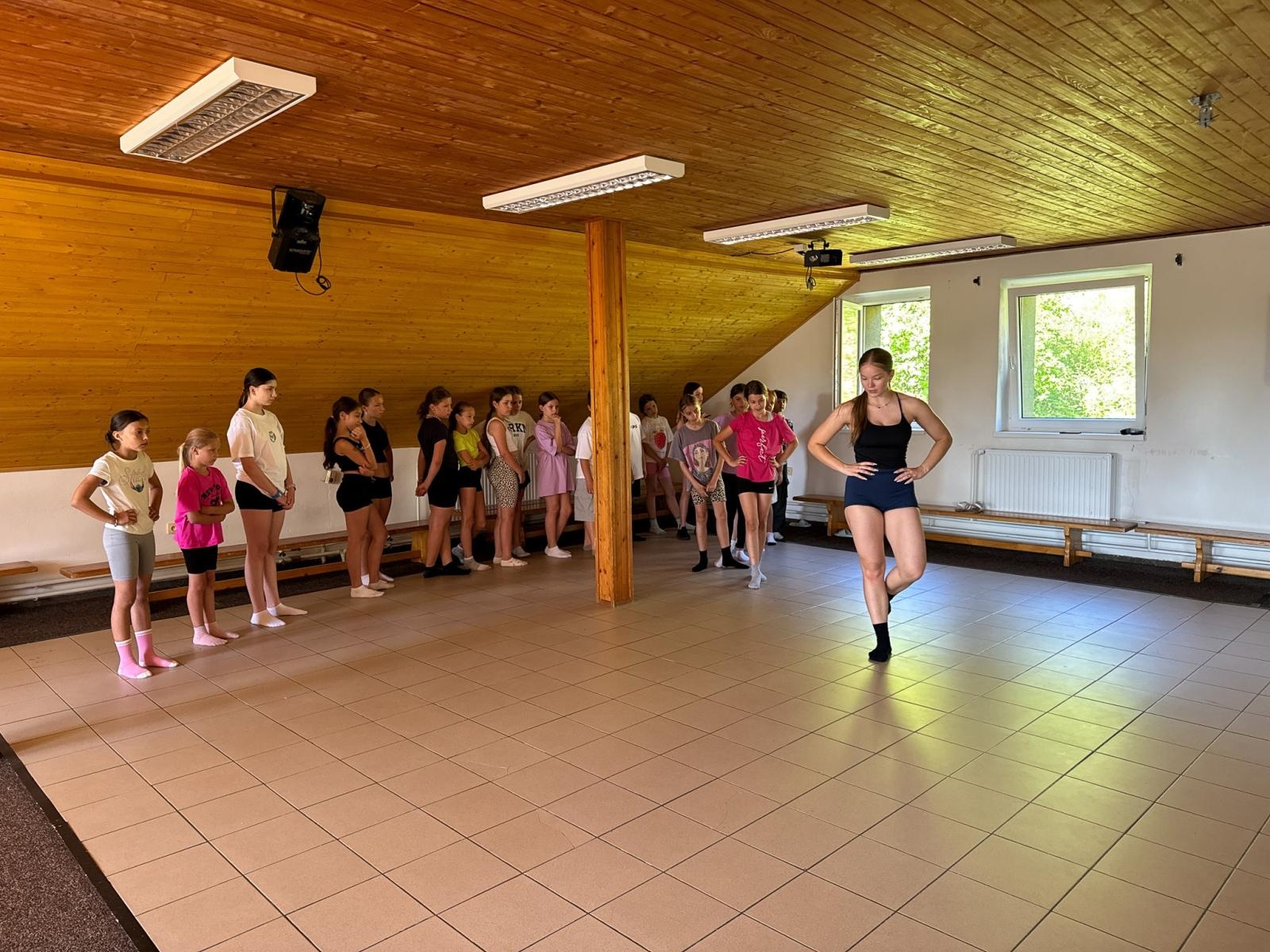 Zdjęcie w galerii na portalu naszraciborz.pl: Potańcówka w Parku Roth na BIS! Raciborskie Centrum Kultury podsumowało polsko-czeski projekt INTERREG wiadomości z regionu