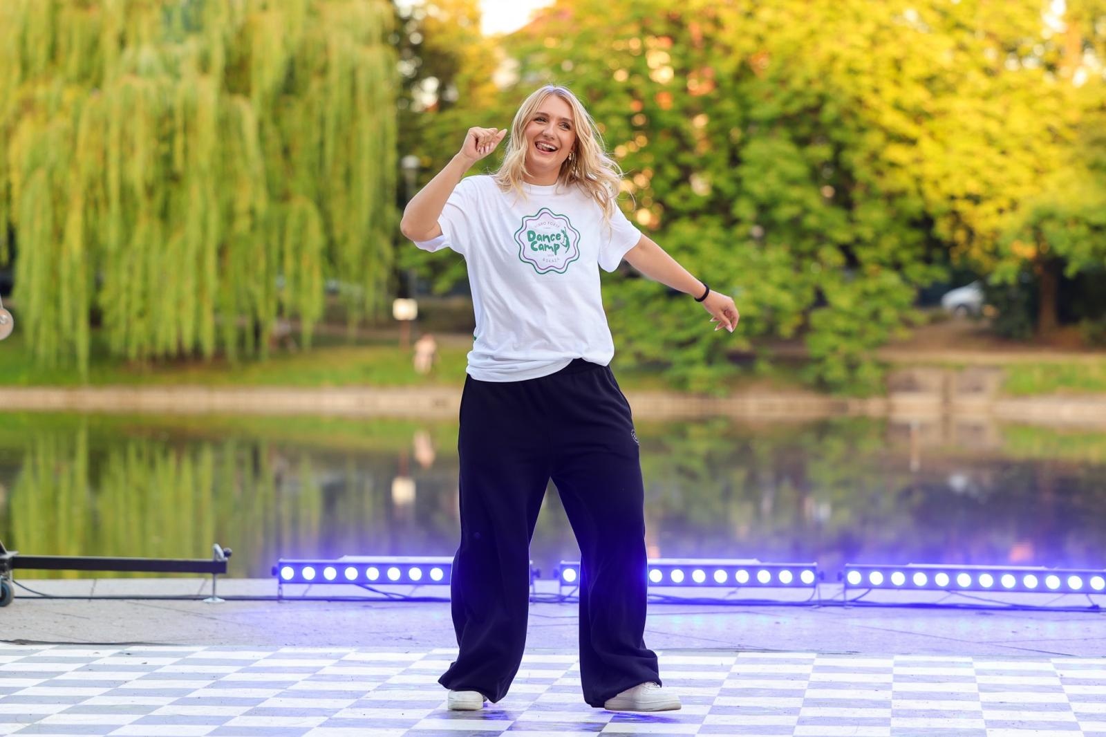 Zdjęcie w galerii na portalu naszraciborz.pl: Potańcówka w Parku Roth na BIS! Raciborskie Centrum Kultury podsumowało polsko-czeski projekt INTERREG wiadomości z regionu