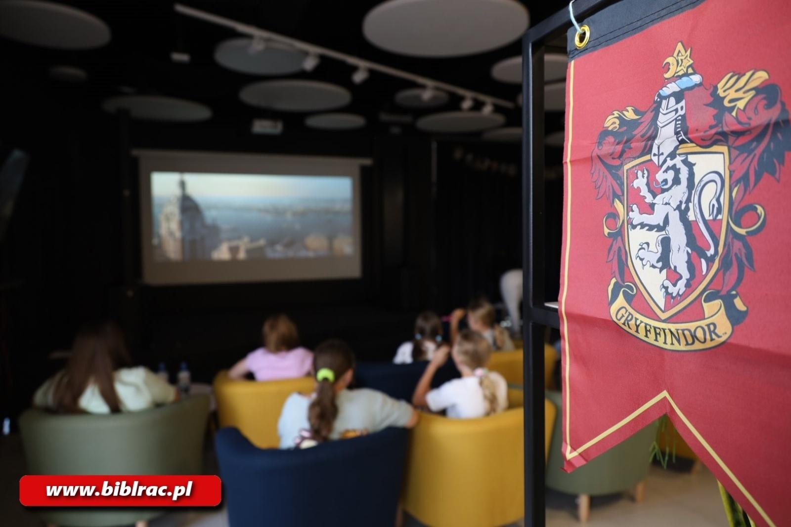 Zdjęcie w galerii na portalu naszraciborz.pl: Urodziny Harry’ego Pottera na Stacji Młodych! wiadomości z regionu