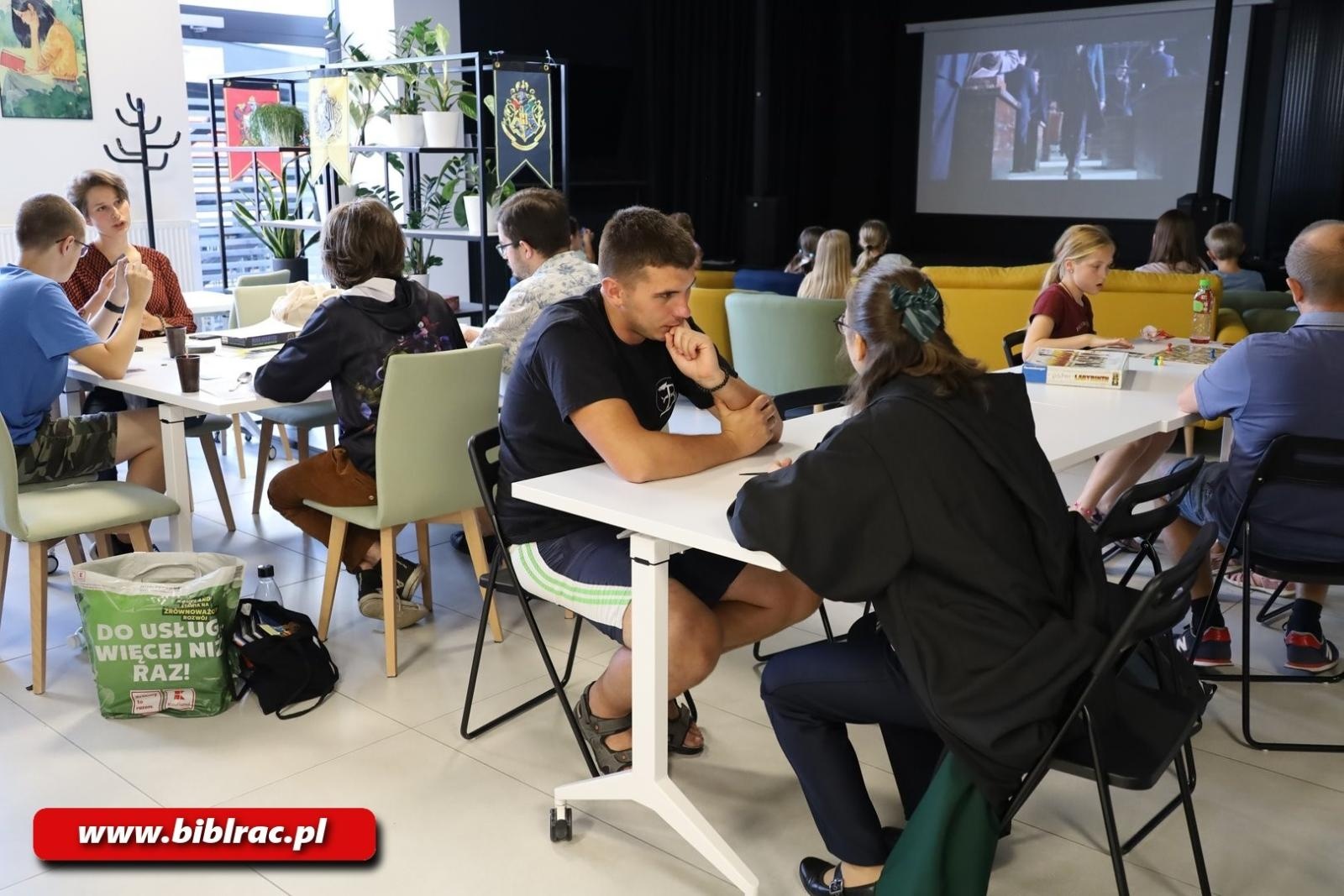 Zdjęcie w galerii na portalu naszraciborz.pl: Urodziny Harry’ego Pottera na Stacji Młodych! wiadomości z regionu