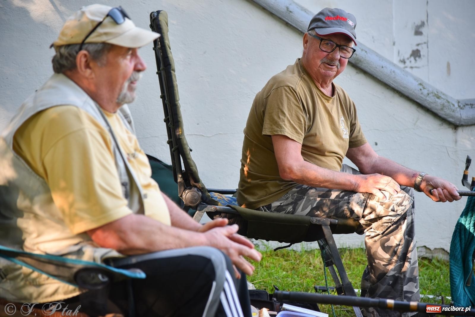 Zdjęcie w galerii na portalu naszraciborz.pl: Aż trudno uwierzyć, gdzie w Raciborzu złowiono tego szczupaka! wiadomości z regionu