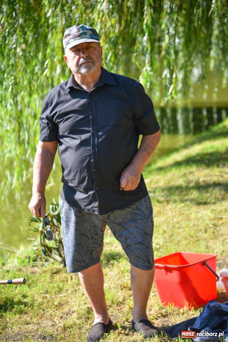 Zdjęcie w galerii na portalu naszraciborz.pl: Aż trudno uwierzyć, gdzie w Raciborzu złowiono tego szczupaka! wiadomości z regionu