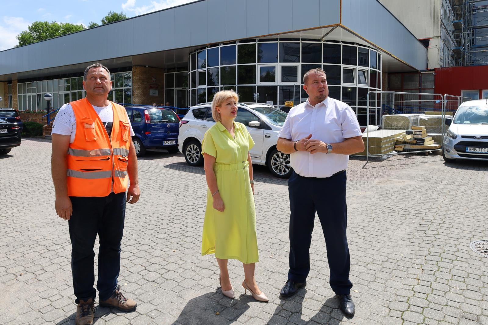 Zdjęcie w galerii na portalu naszraciborz.pl: Złota Jesień z nowym blaskiem. Trwa długo wyczekiwana modernizacja raciborskiego DPS-u wiadomości z regionu