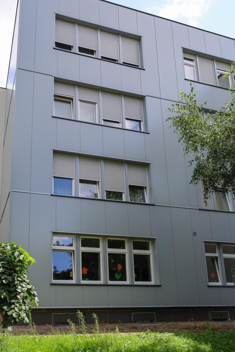 Zdjęcie w galerii na portalu naszraciborz.pl: Złota Jesień z nowym blaskiem. Trwa długo wyczekiwana modernizacja raciborskiego DPS-u wiadomości z regionu