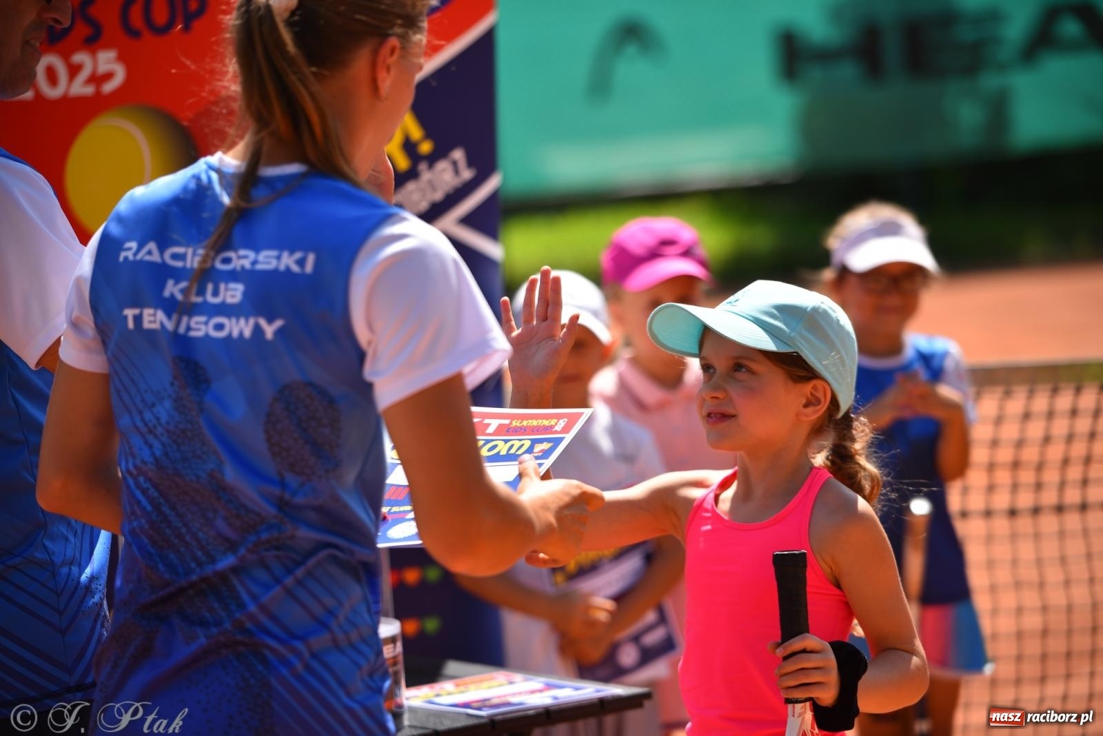 Zdjęcie w galerii na portalu naszraciborz.pl: Młodzi tenisiści walczyli o puchar lata. Finał Summer Kids Cup 2025 w Raciborzu wiadomości z regionu