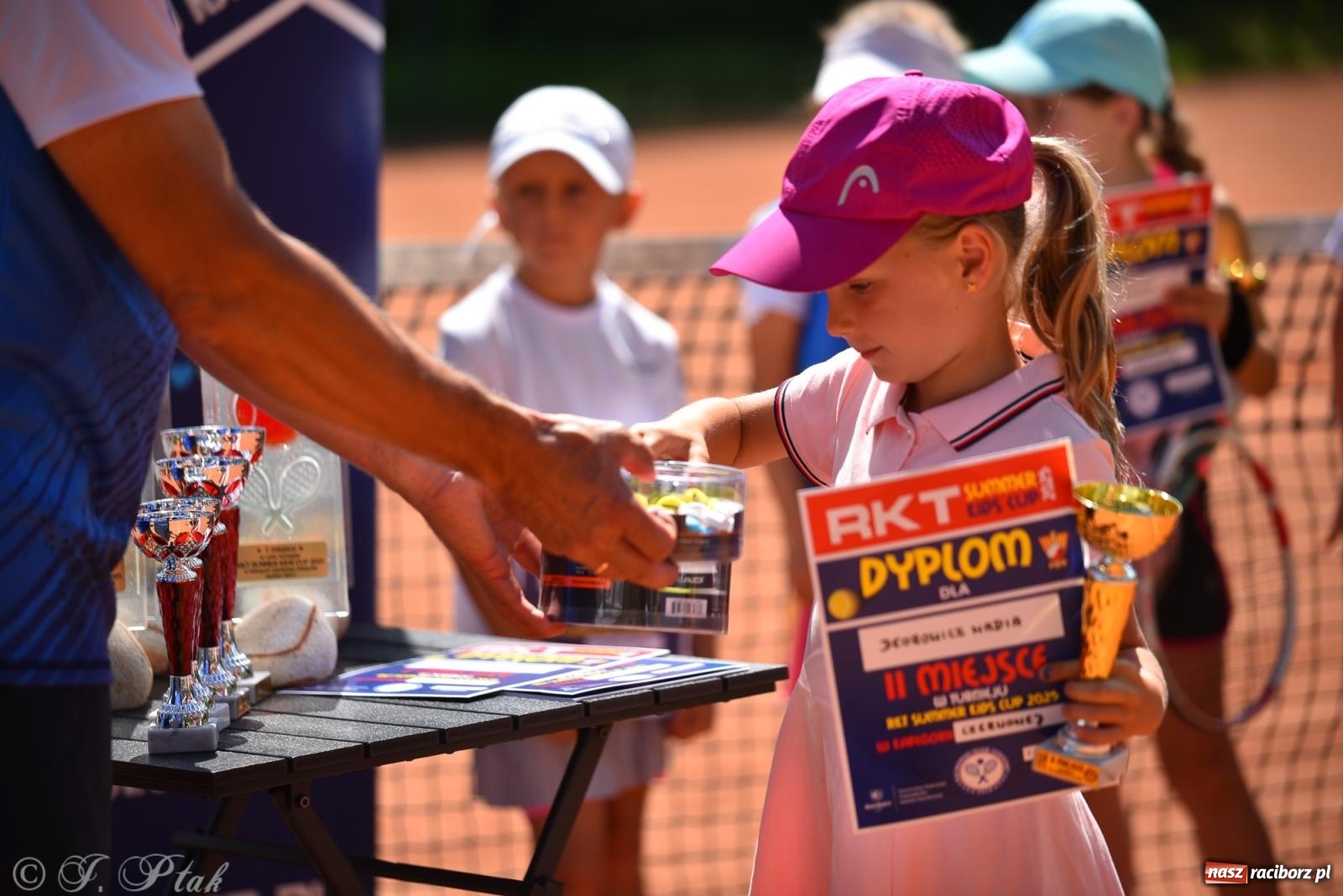 Zdjęcie w galerii na portalu naszraciborz.pl: Młodzi tenisiści walczyli o puchar lata. Finał Summer Kids Cup 2025 w Raciborzu wiadomości z regionu