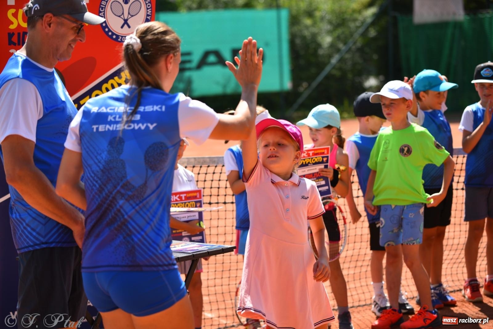 Zdjęcie w galerii na portalu naszraciborz.pl: Młodzi tenisiści walczyli o puchar lata. Finał Summer Kids Cup 2025 w Raciborzu wiadomości z regionu