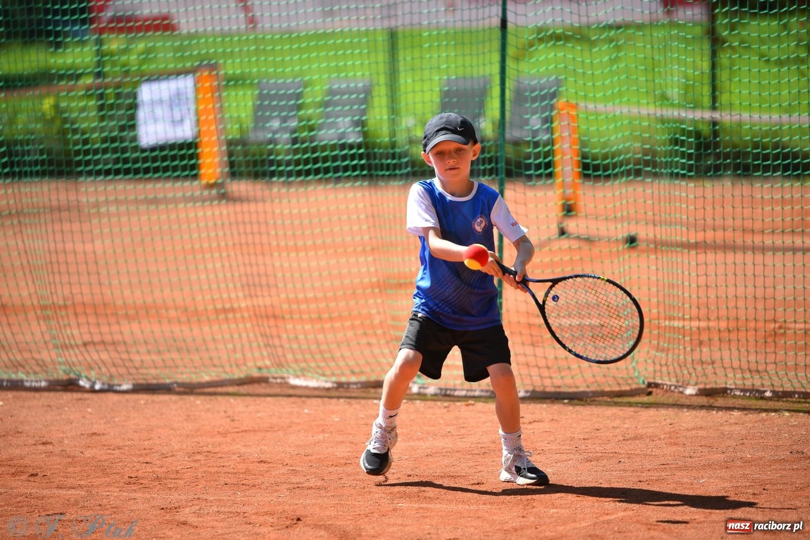 Zdjęcie w galerii na portalu naszraciborz.pl: Młodzi tenisiści walczyli o puchar lata. Finał Summer Kids Cup 2025 w Raciborzu wiadomości z regionu