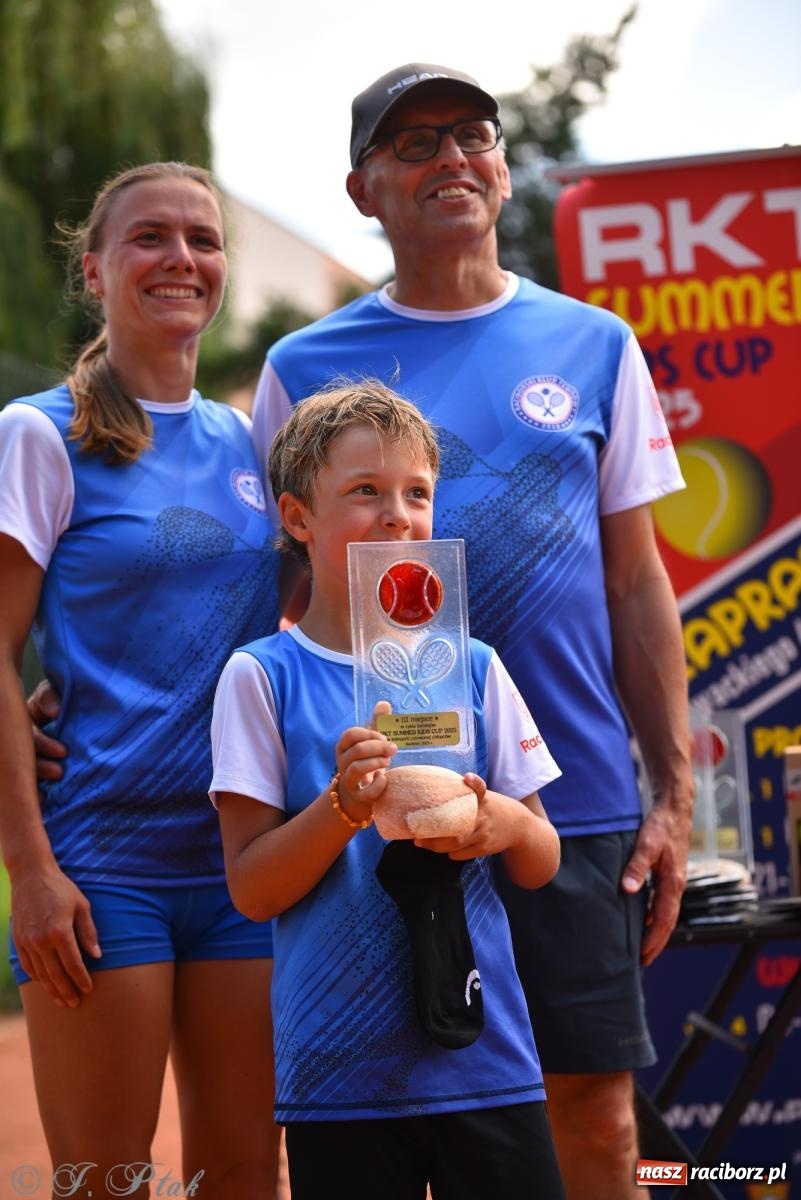 Zdjęcie w galerii na portalu naszraciborz.pl: Młodzi tenisiści walczyli o puchar lata. Finał Summer Kids Cup 2025 w Raciborzu wiadomości z regionu