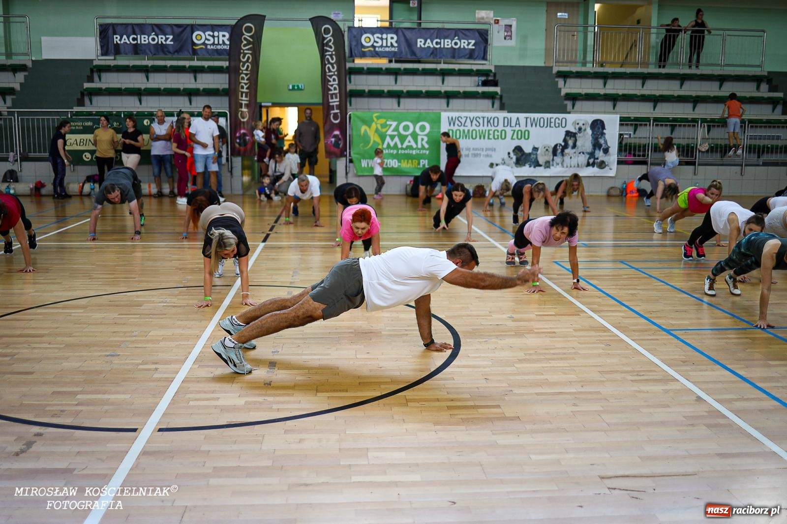 Zdjęcie w galerii na portalu naszraciborz.pl: Taneczna energia i siła w jednym – Fit Dance Festival 2025 w Raciborzu [FOTO i WIDEO] wiadomości z regionu