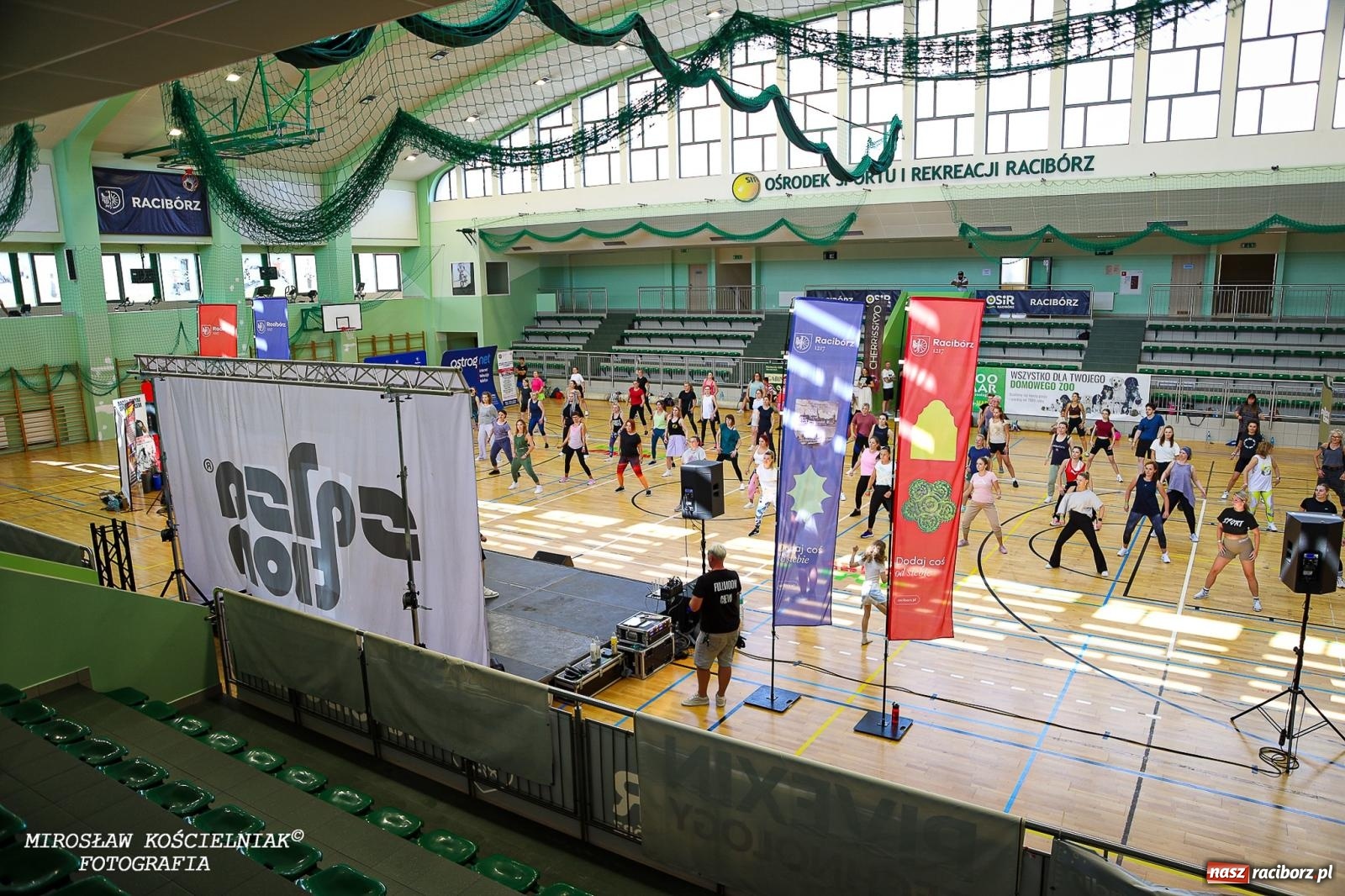 Zdjęcie w galerii na portalu naszraciborz.pl: Taneczna energia i siła w jednym – Fit Dance Festival 2025 w Raciborzu [FOTO i WIDEO] wiadomości z regionu