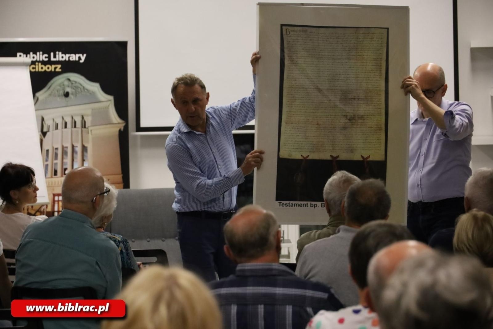 Zdjęcie w galerii na portalu naszraciborz.pl: Seans filmu Woniadełko w raciborskiej bibliotece wiadomości z regionu