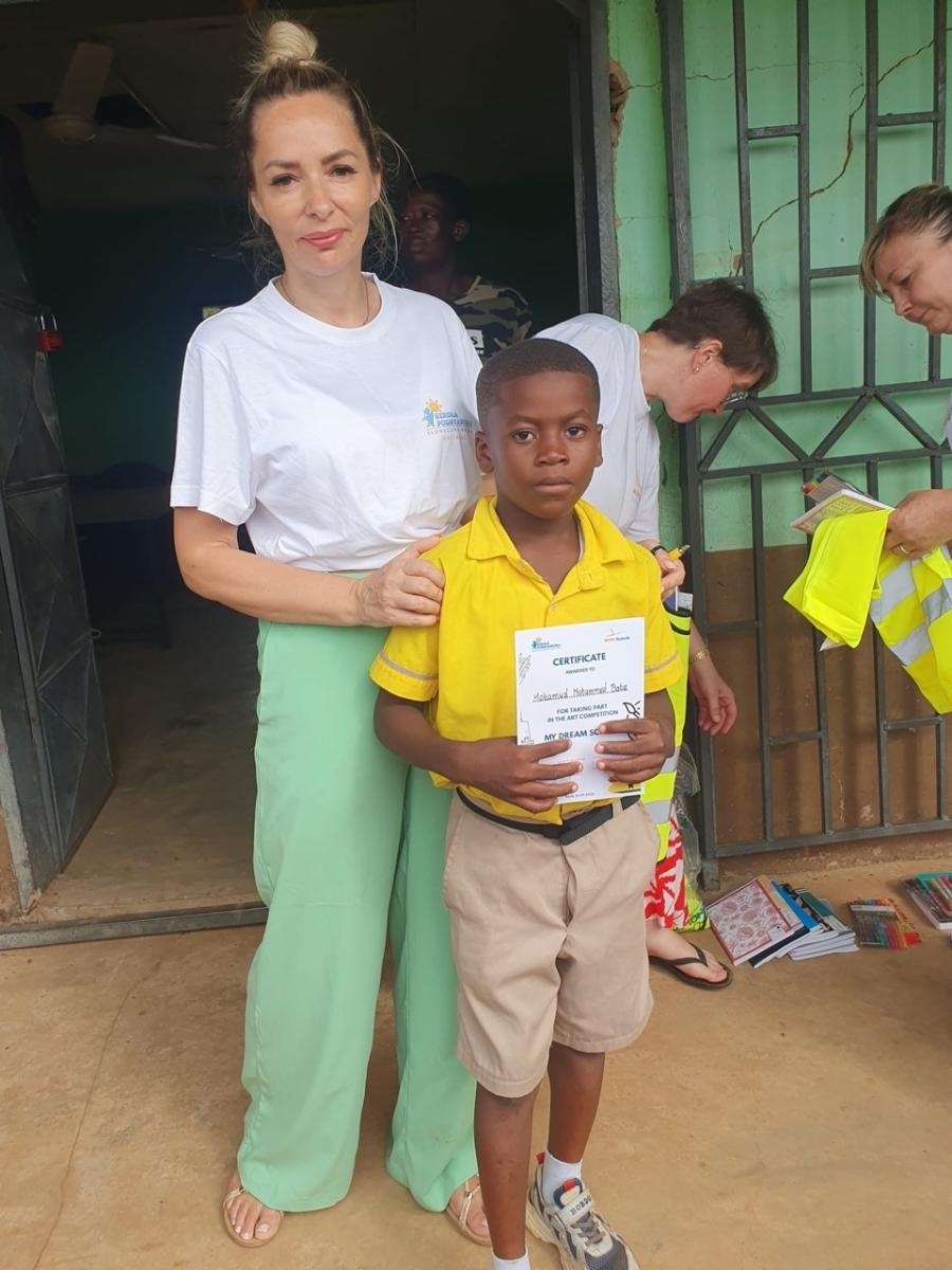 Zdjęcie w galerii na portalu naszraciborz.pl: Afrykański świt edukacji – pomoc, która ma twarz dziecka wiadomości z regionu