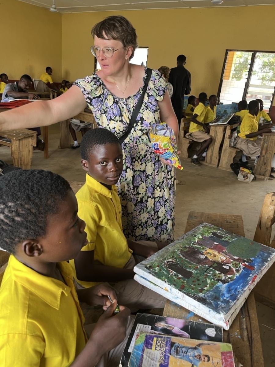 Zdjęcie w galerii na portalu naszraciborz.pl: Afrykański świt edukacji – pomoc, która ma twarz dziecka wiadomości z regionu