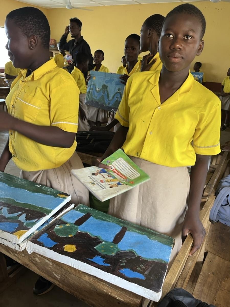 Zdjęcie w galerii na portalu naszraciborz.pl: Afrykański świt edukacji – pomoc, która ma twarz dziecka wiadomości z regionu