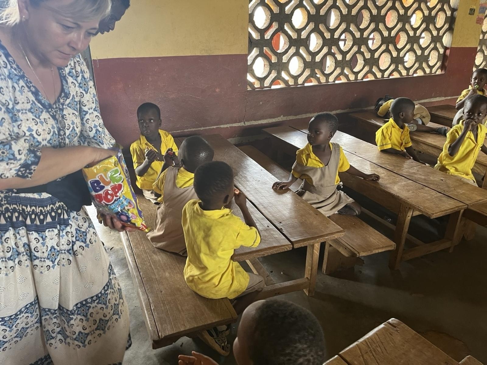 Zdjęcie w galerii na portalu naszraciborz.pl: Afrykański świt edukacji – pomoc, która ma twarz dziecka wiadomości z regionu