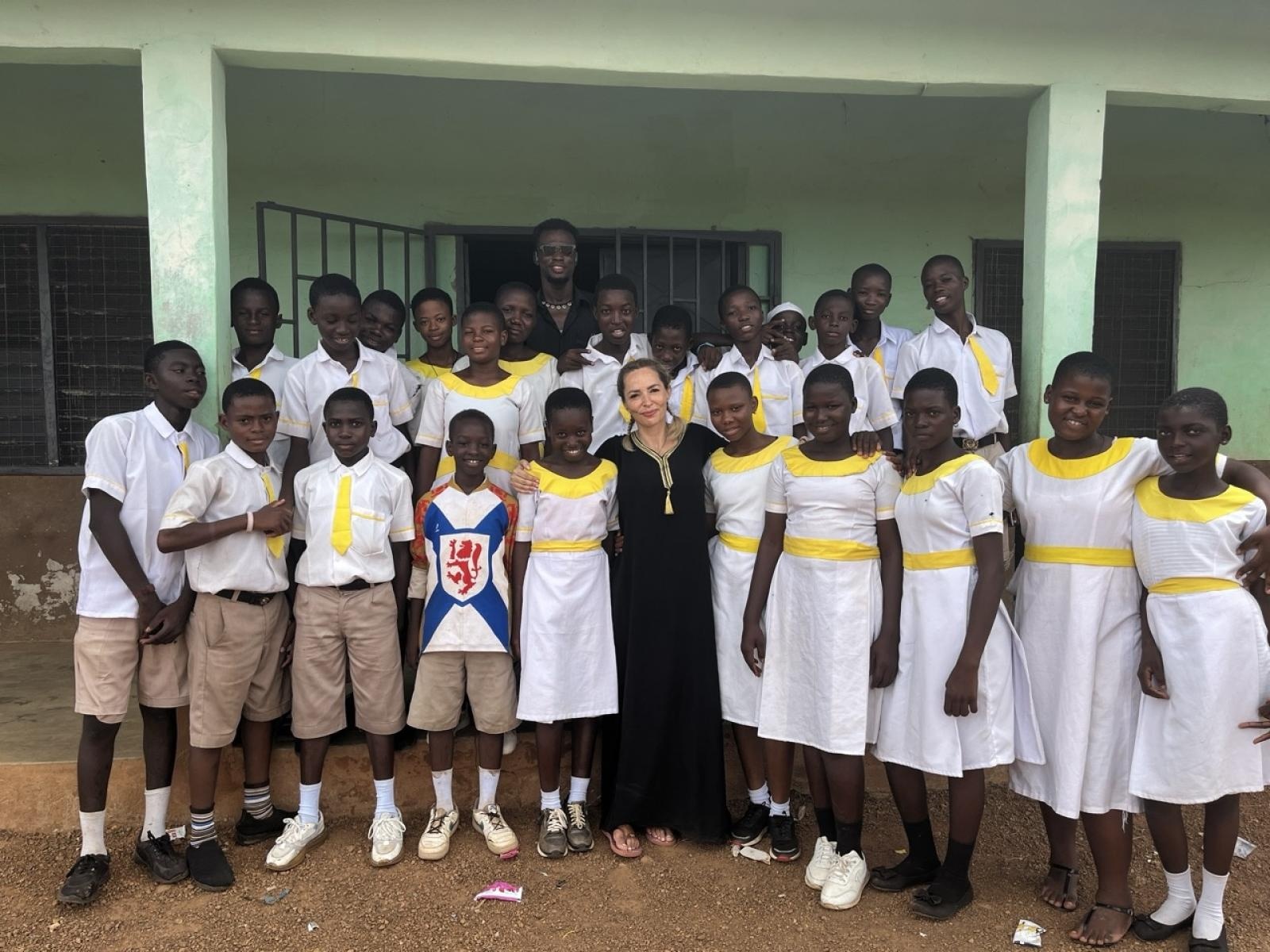 Zdjęcie w galerii na portalu naszraciborz.pl: Afrykański świt edukacji – pomoc, która ma twarz dziecka wiadomości z regionu